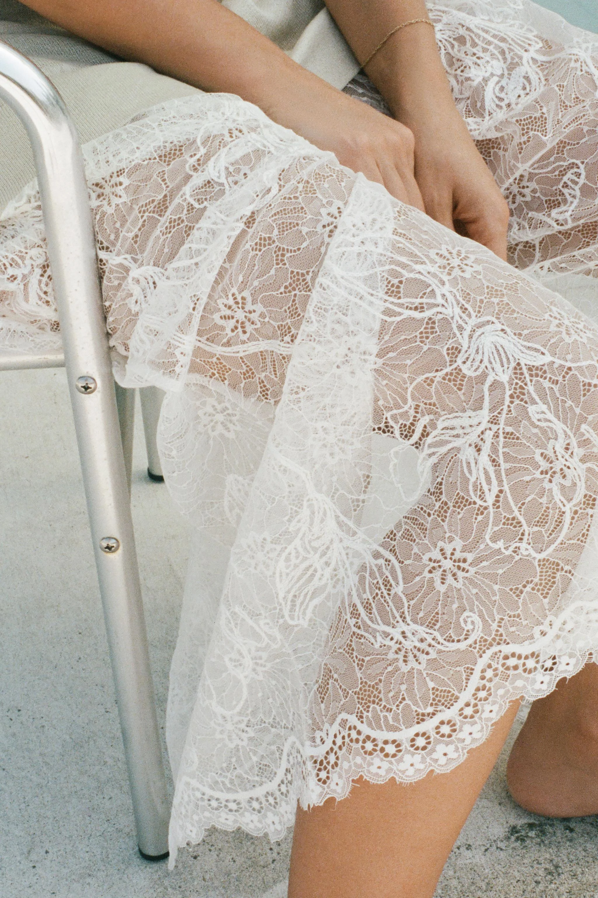 پیراهن بافتنی با ترکیب گیپور پیراهن بافتنی با ترکیب گیپور