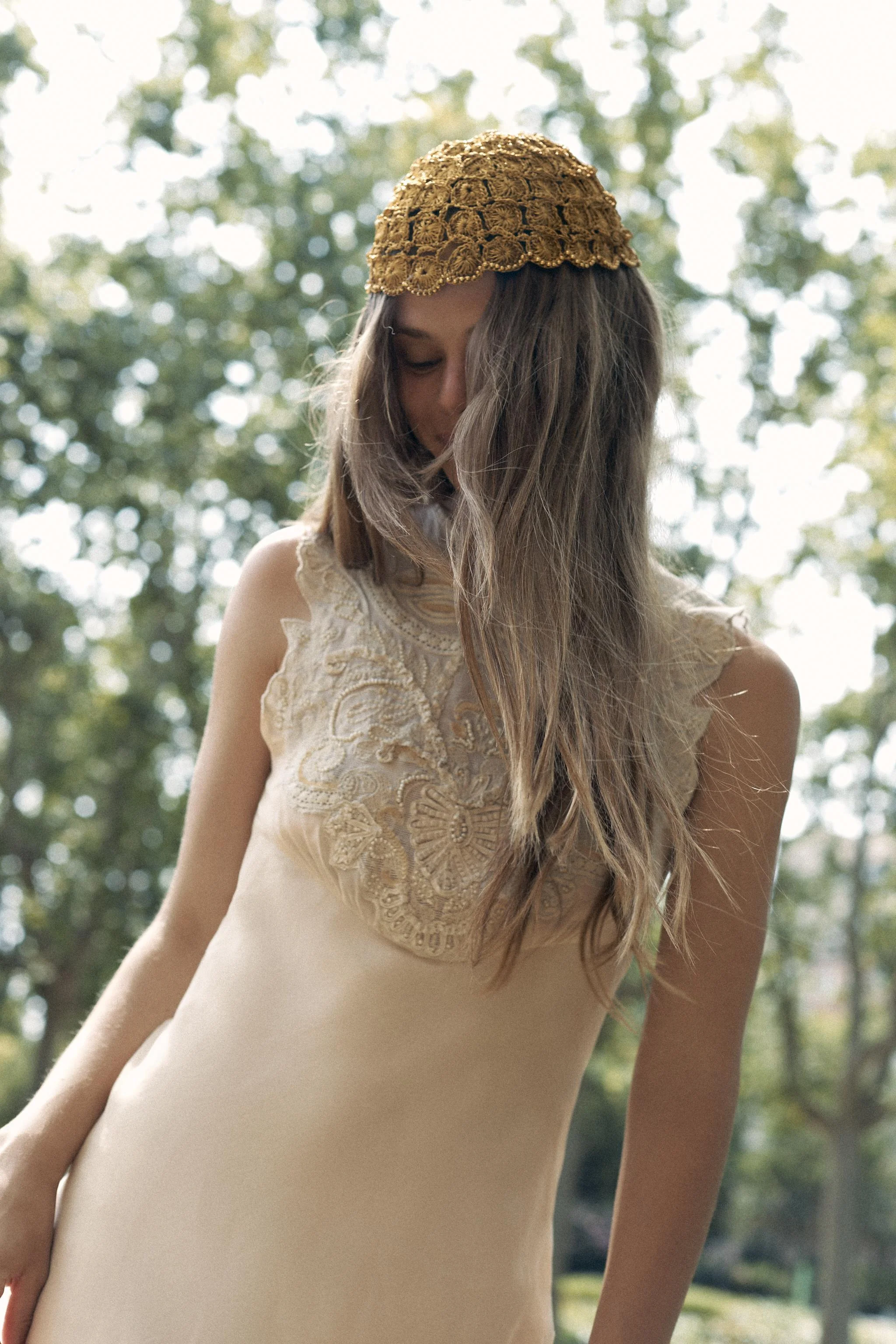 پیراهن بلند گلدوزی شده با منجوق کاری نسخه محدود