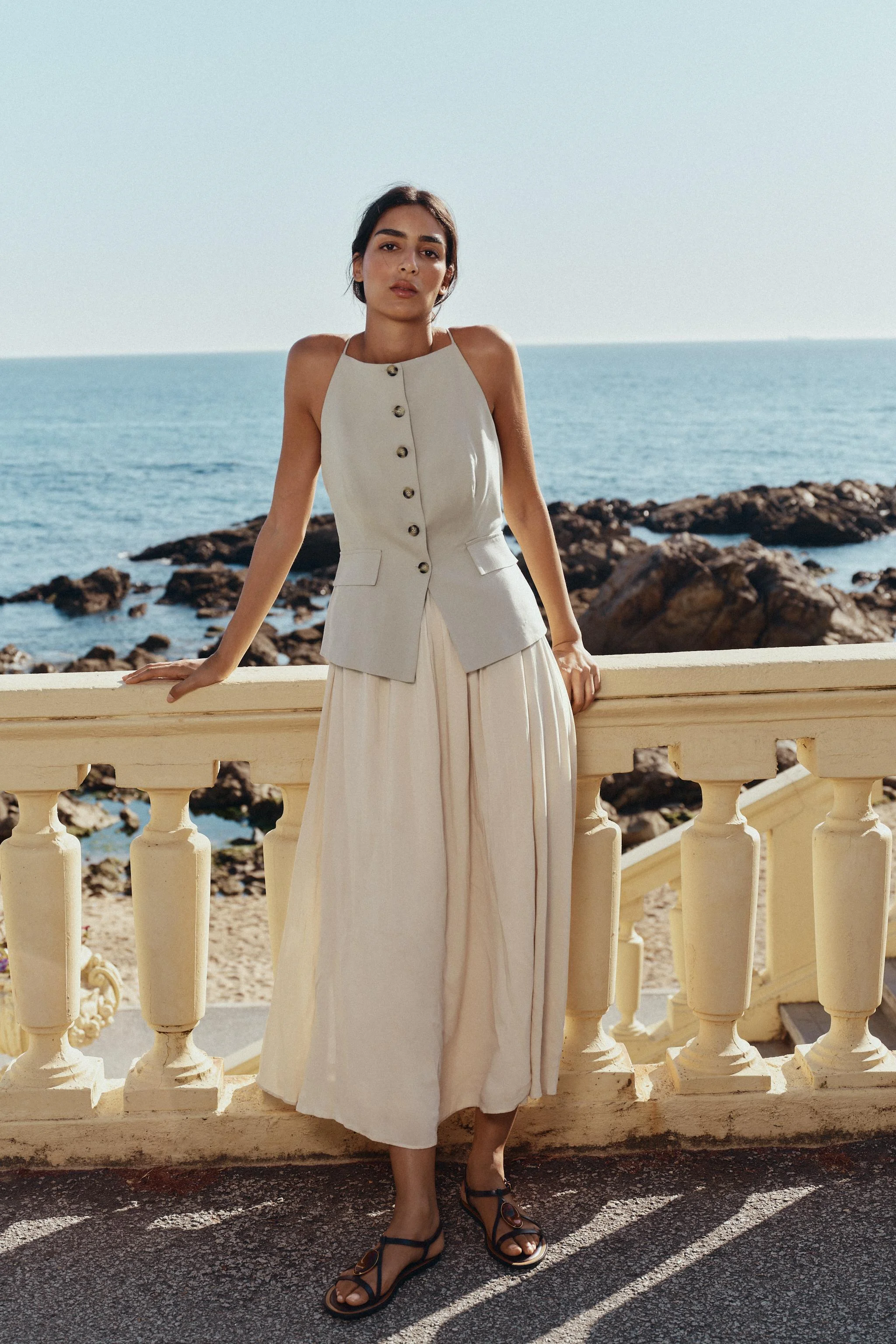 پیراهن میدی دامن پلیسه ای و جلیقه ای