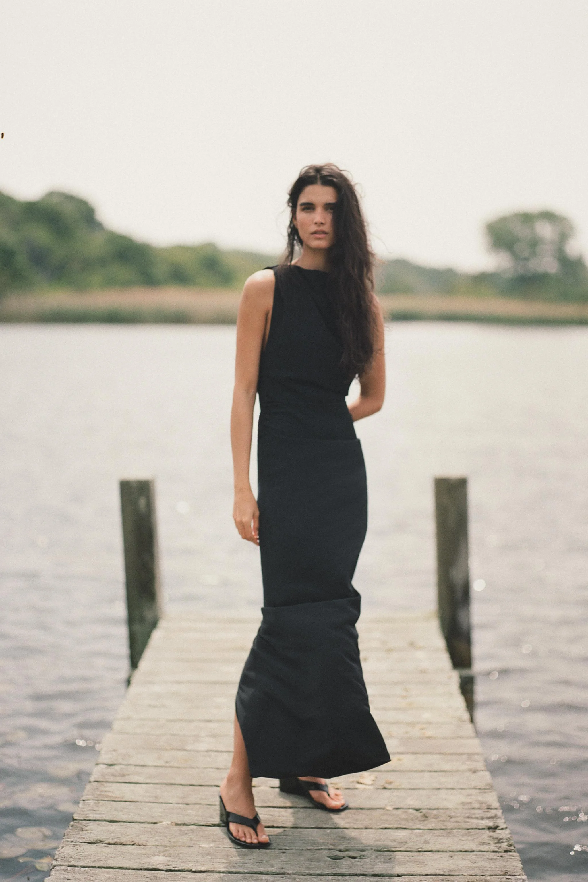 پیراهن بلند پشت باز