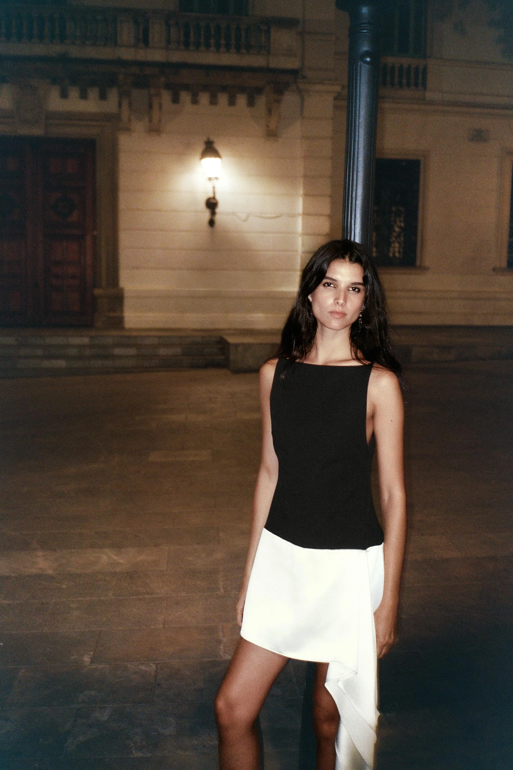 پیراهن کوتاه با طرح متضاد