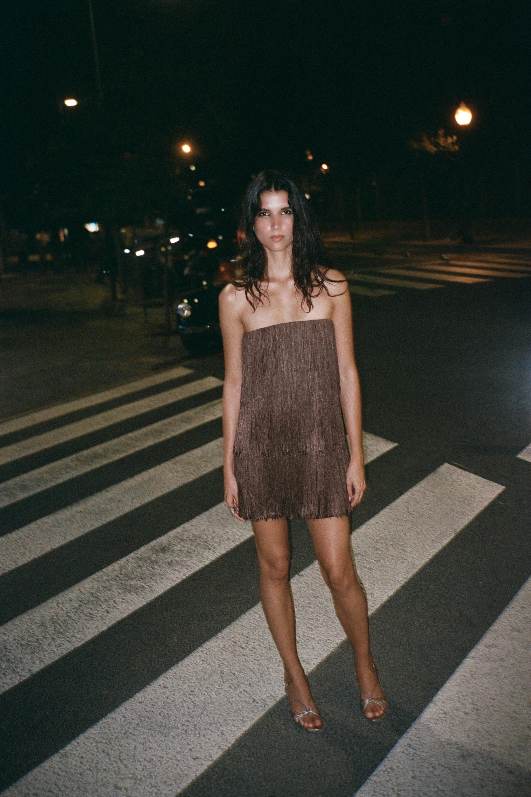 پیراهن کوتاه بدون بند با حاشیه ریش ریش