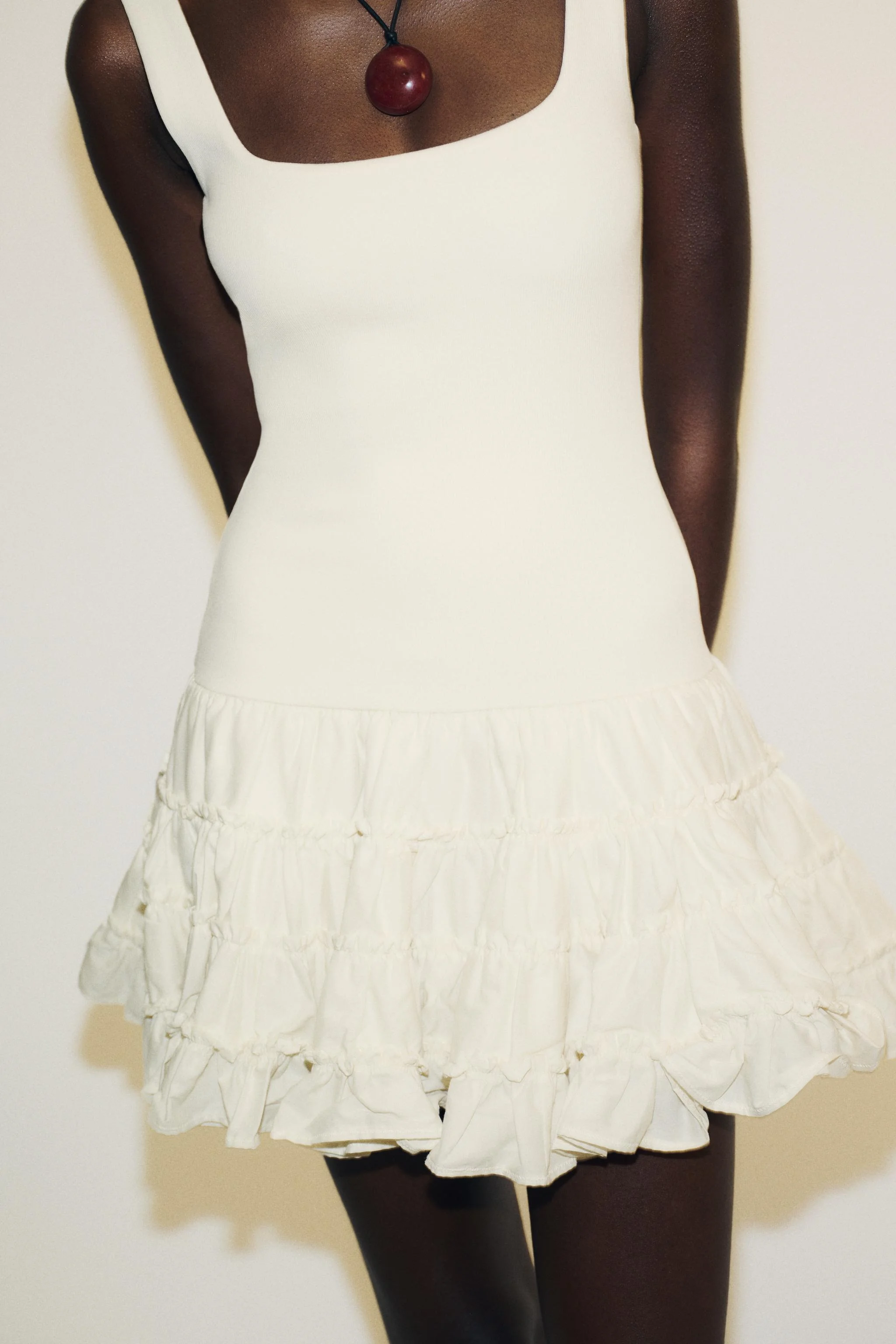 پیراهن کوتاه ترکیبی حجیم