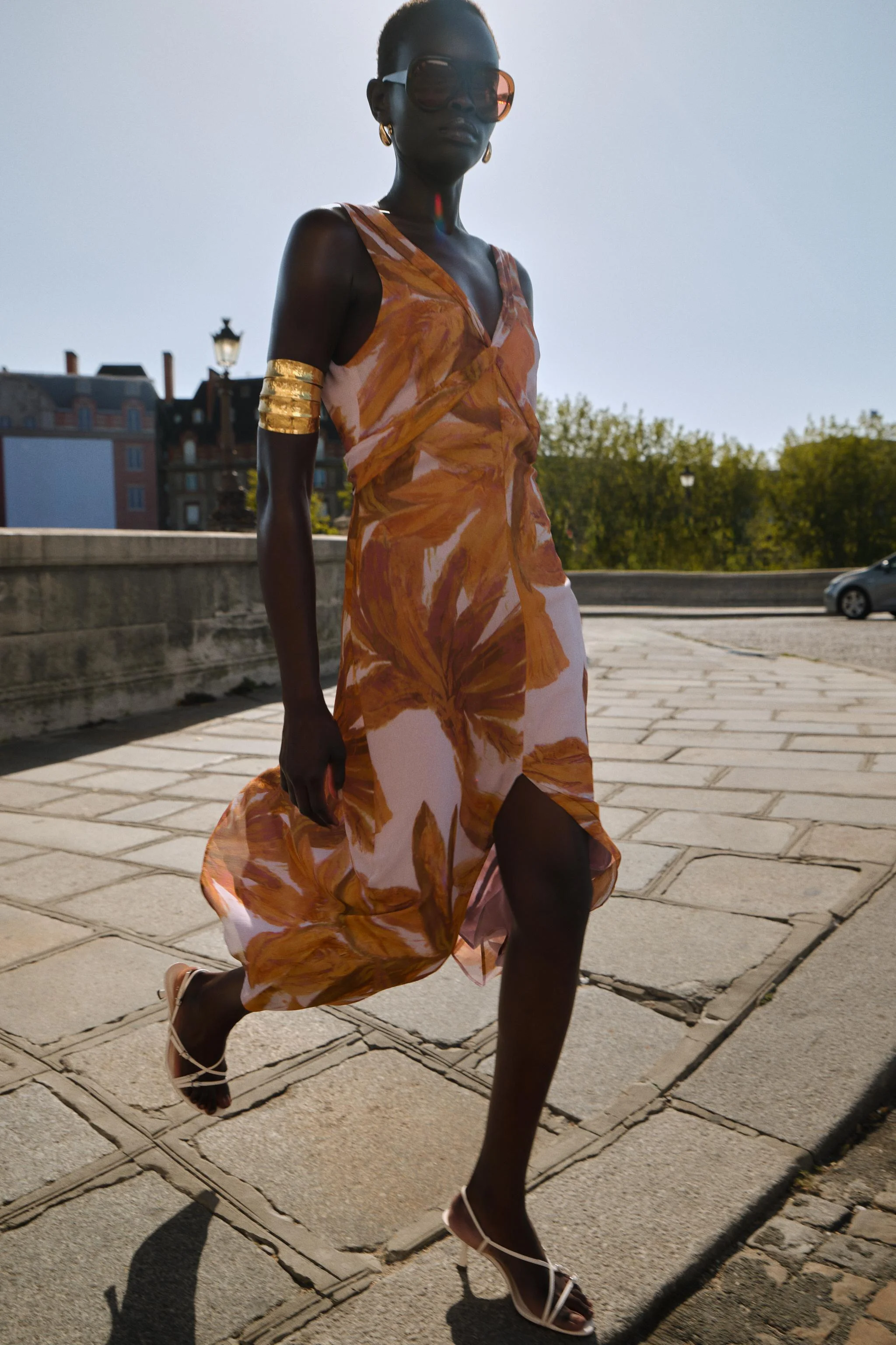 پیراهن میدی طرح دار پیراهن میدی طرح دار