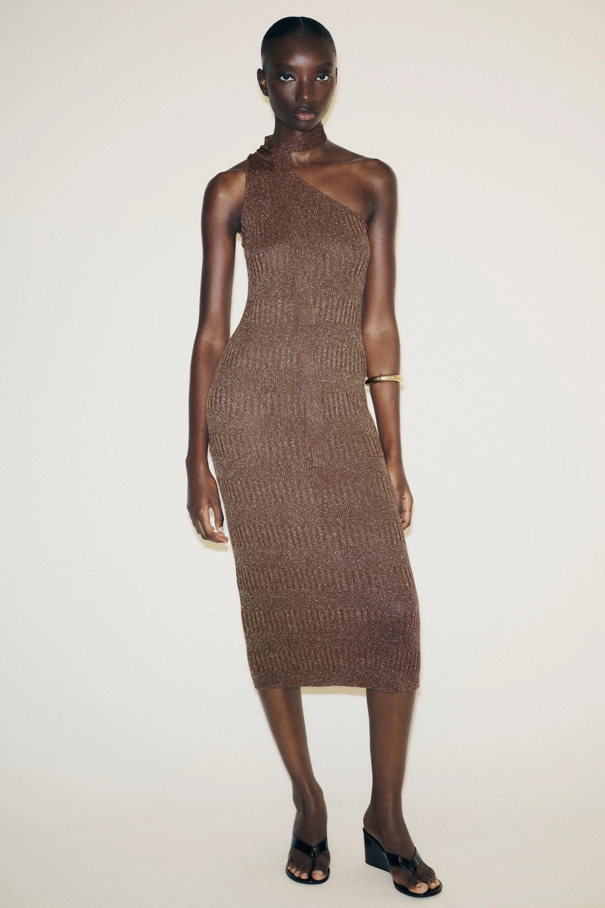 پیراهن میدی یقه نامتقارن با شال