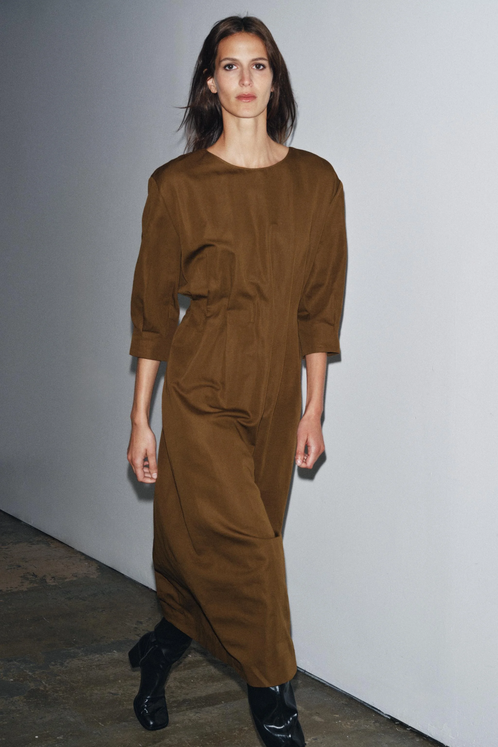 پیراهن میدی پلیسه دار ZW COLLECTION