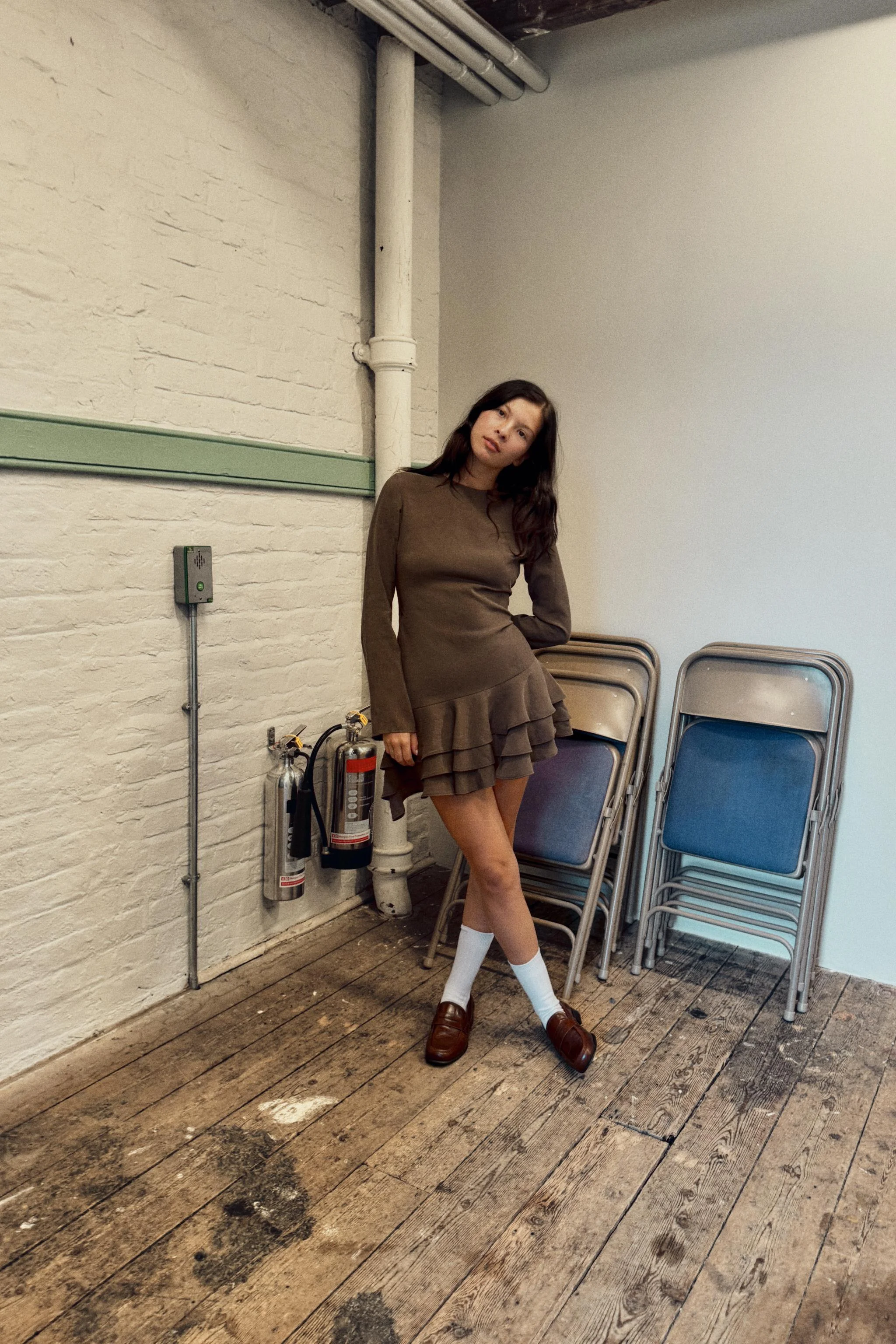 پیراهن کوتاه روان با چین های تزئینی