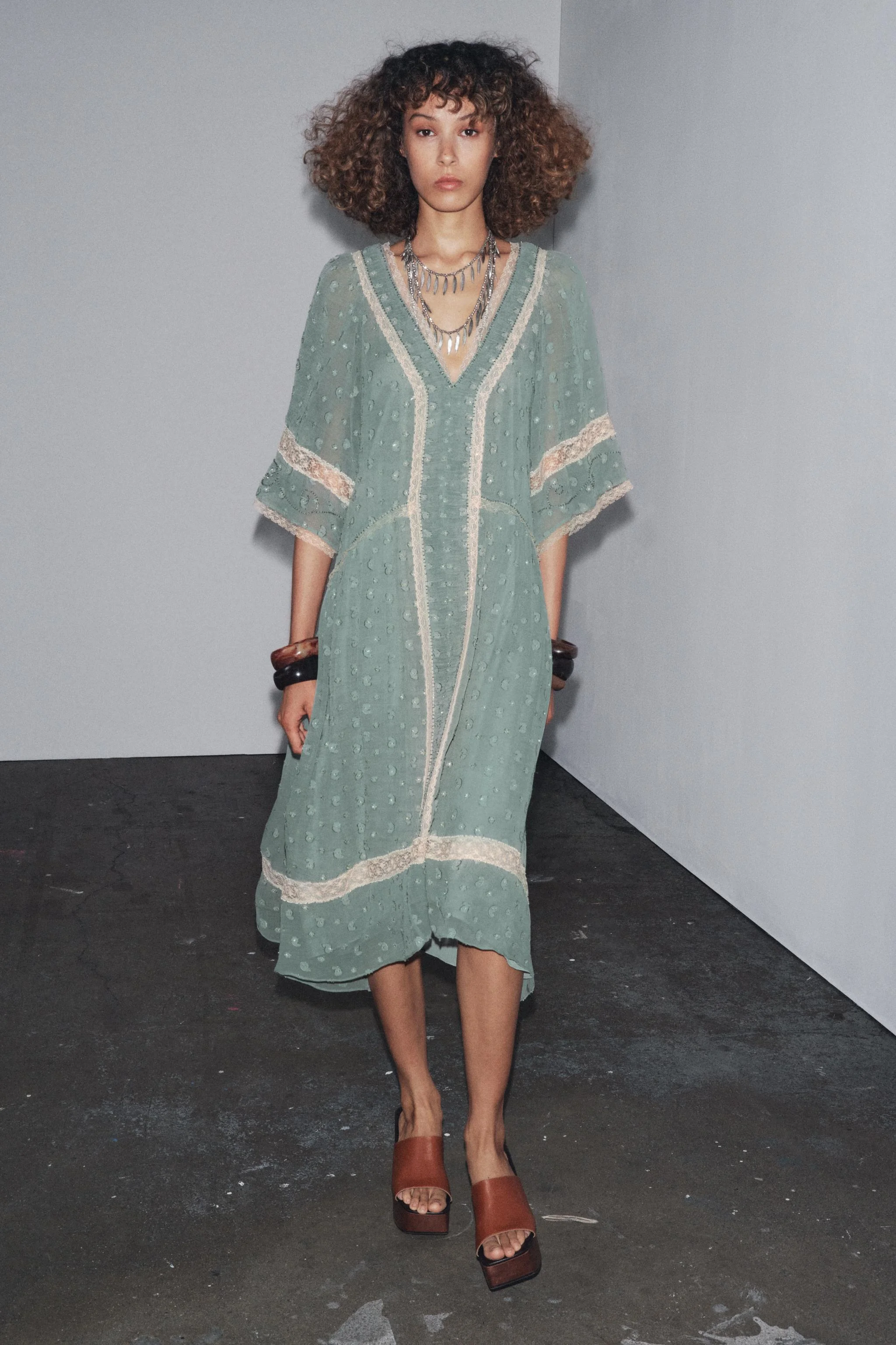 پیراهن میدی رمانتیک ZW COLLECTION