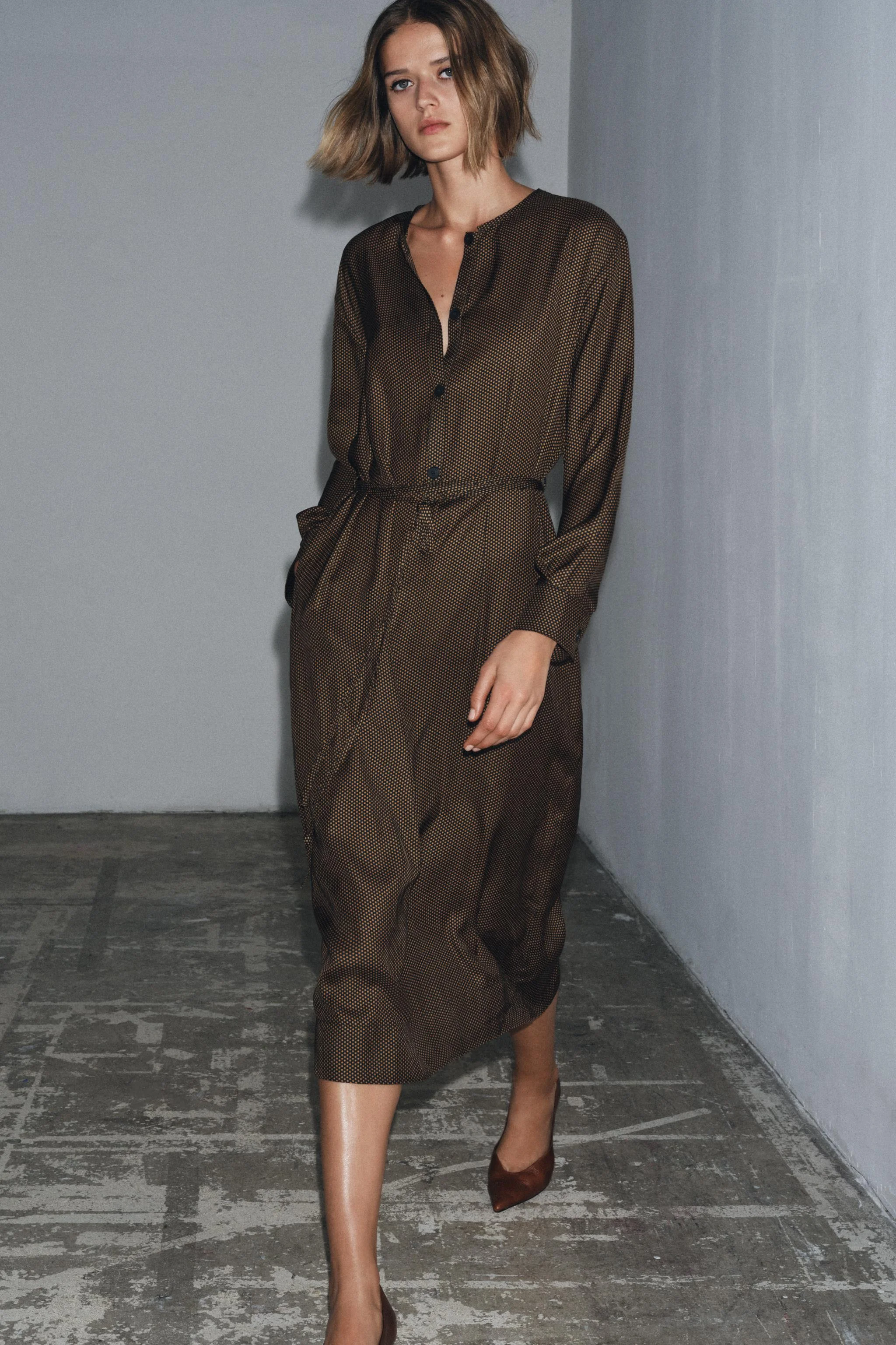 پیراهن خال خالی با کمربند ZW COLLECTION