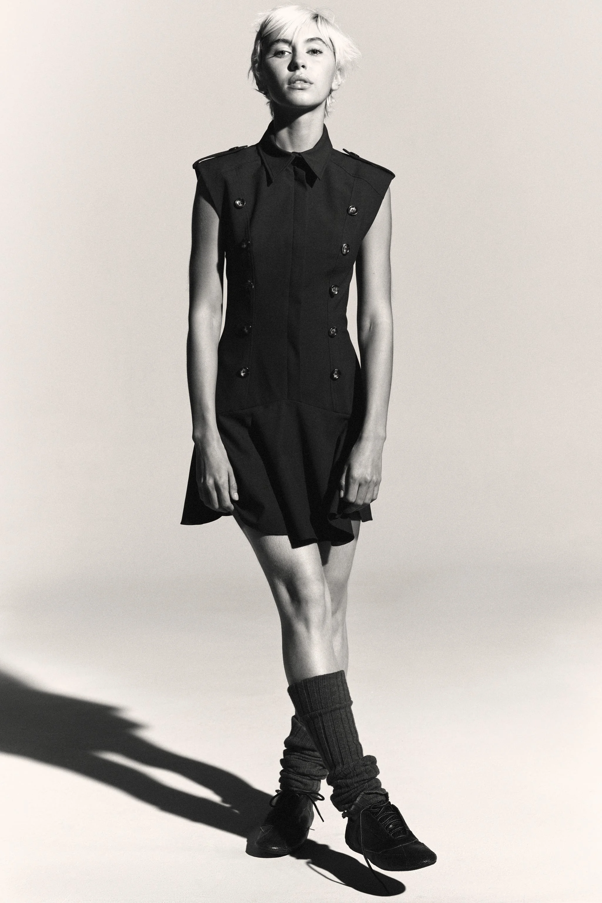 پیراهن کوتاه با اپل و چین دار