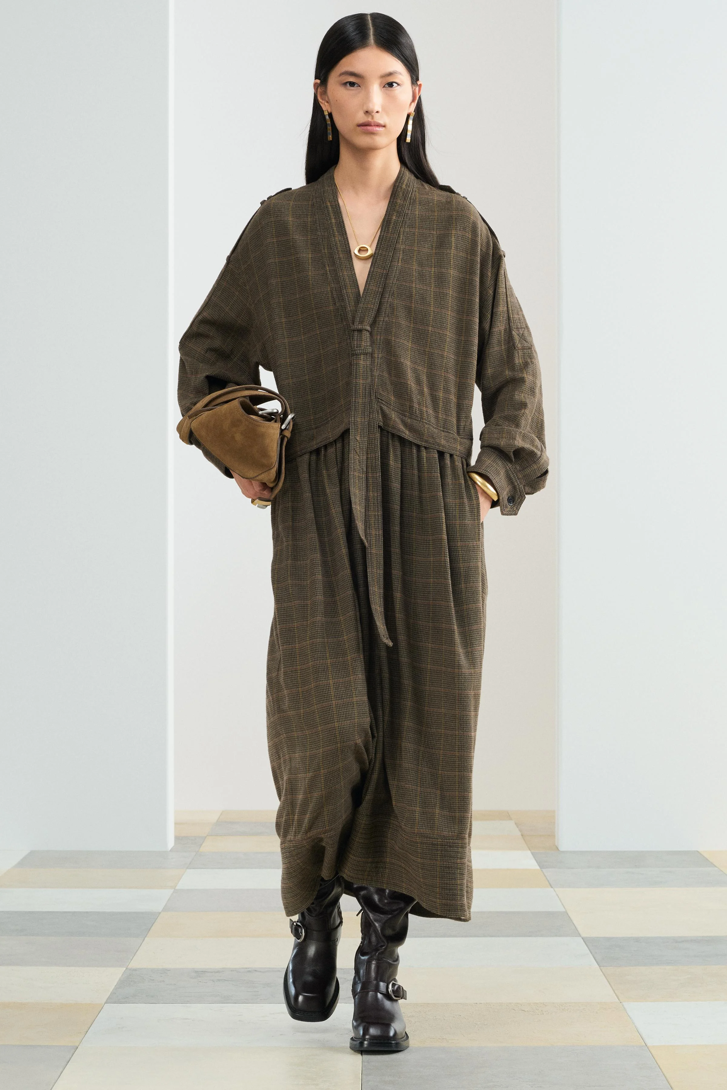 پیراهن میدی طرح دار پیراهن میدی طرح دار