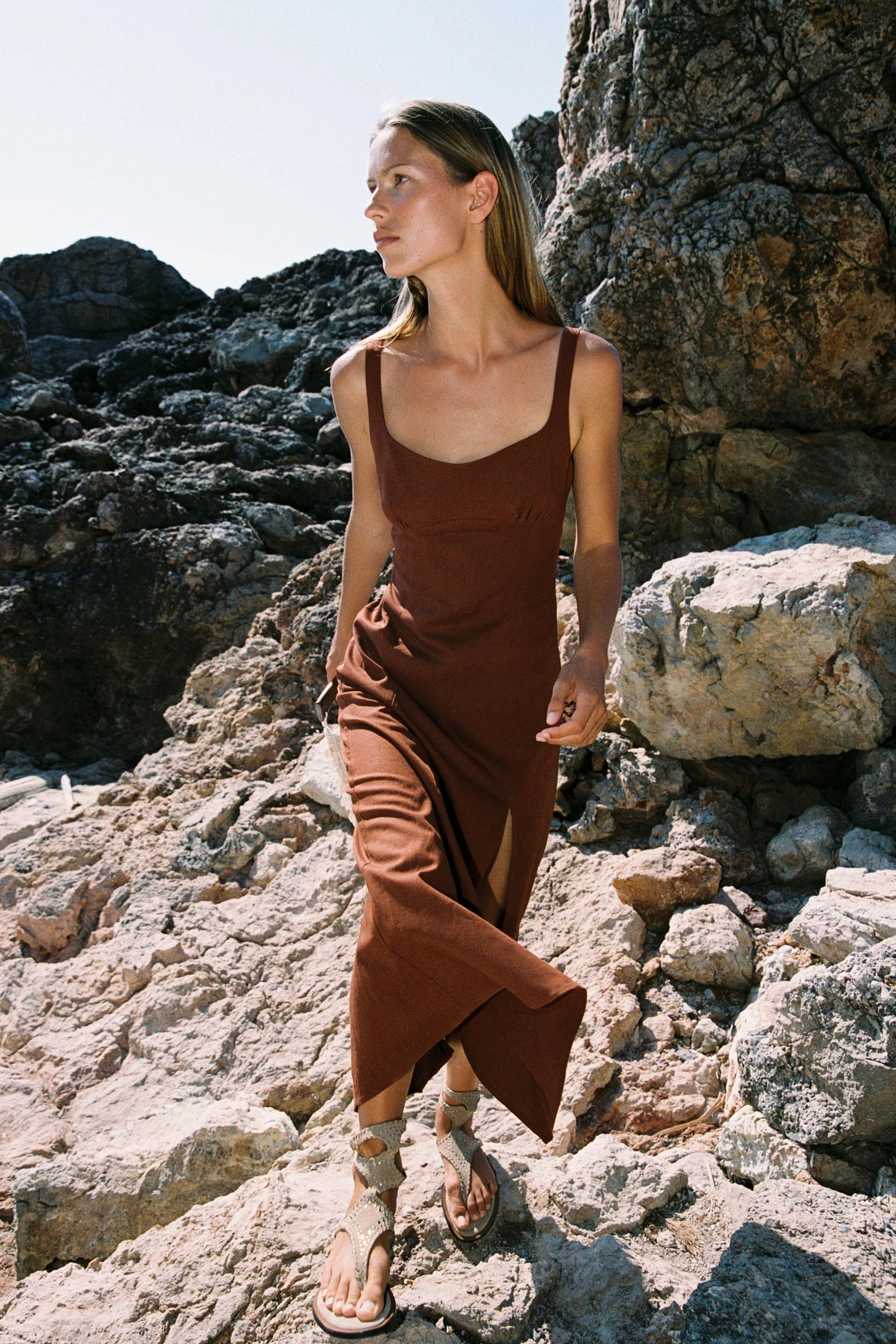 پیراهن میدی با ترکیب پارچه لینن