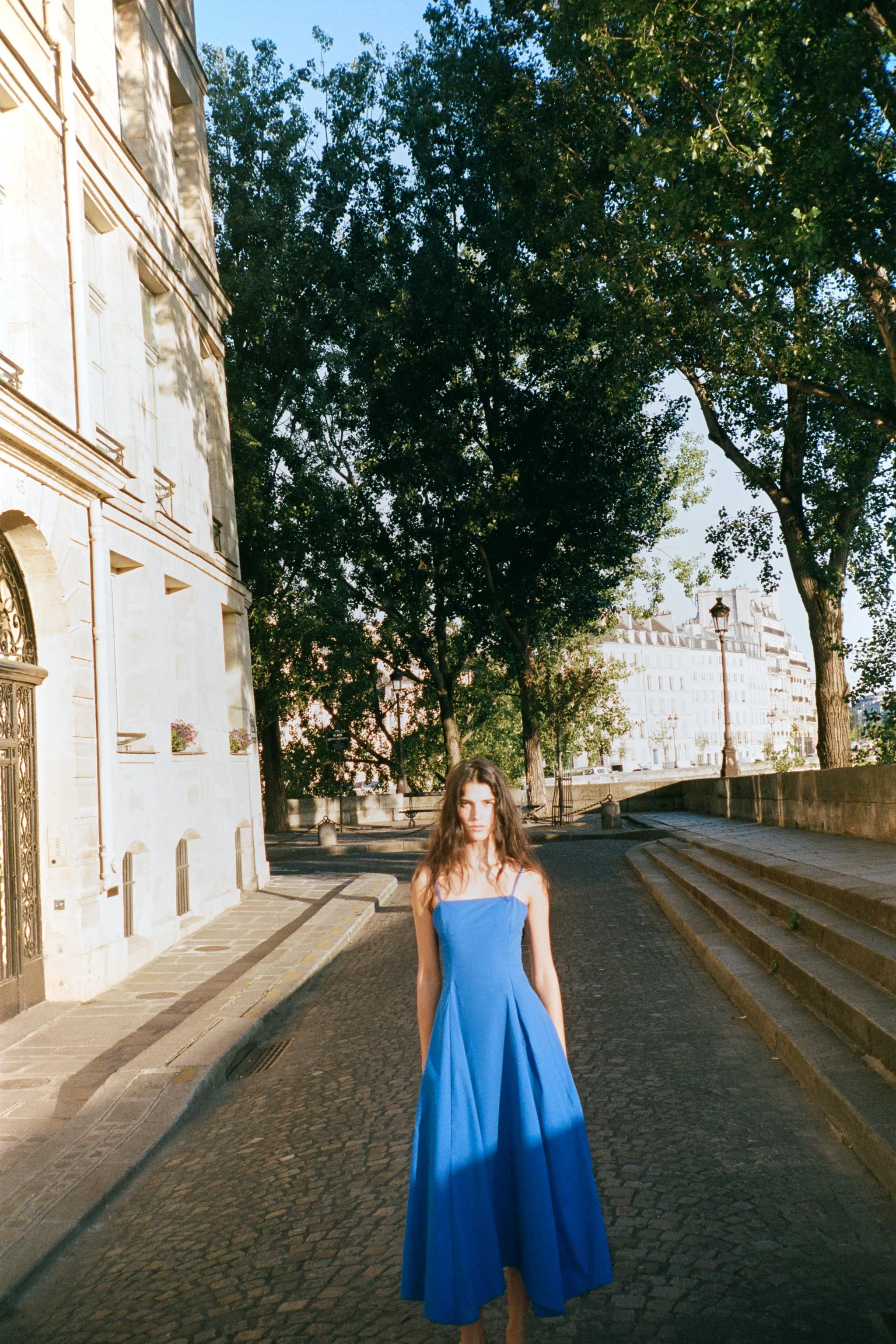 پیراهن میدی پاپلین نامتقارن پیراهن میدی پاپلین نامتقارن