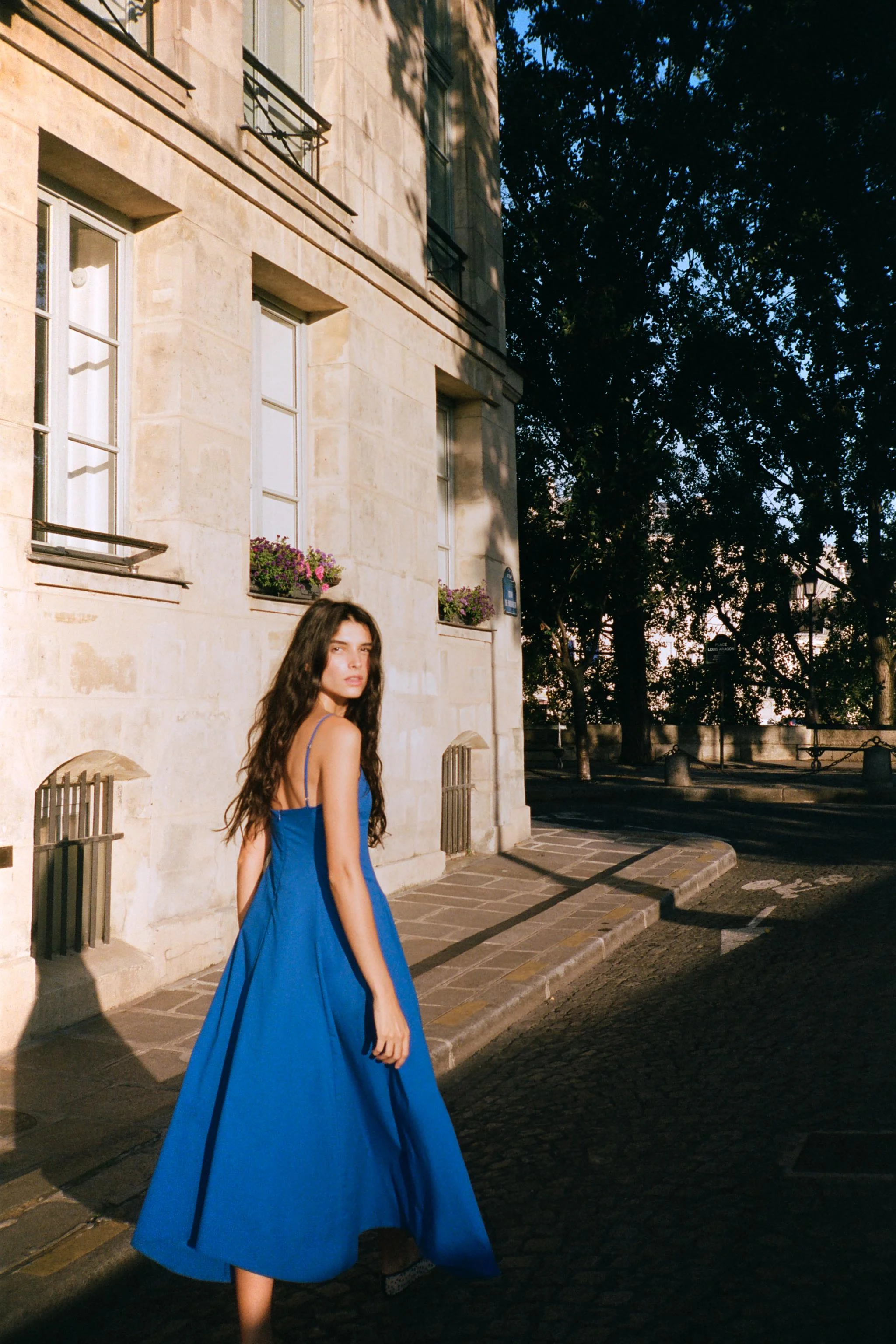 پیراهن میدی پاپلین نامتقارن پیراهن میدی پاپلین نامتقارن