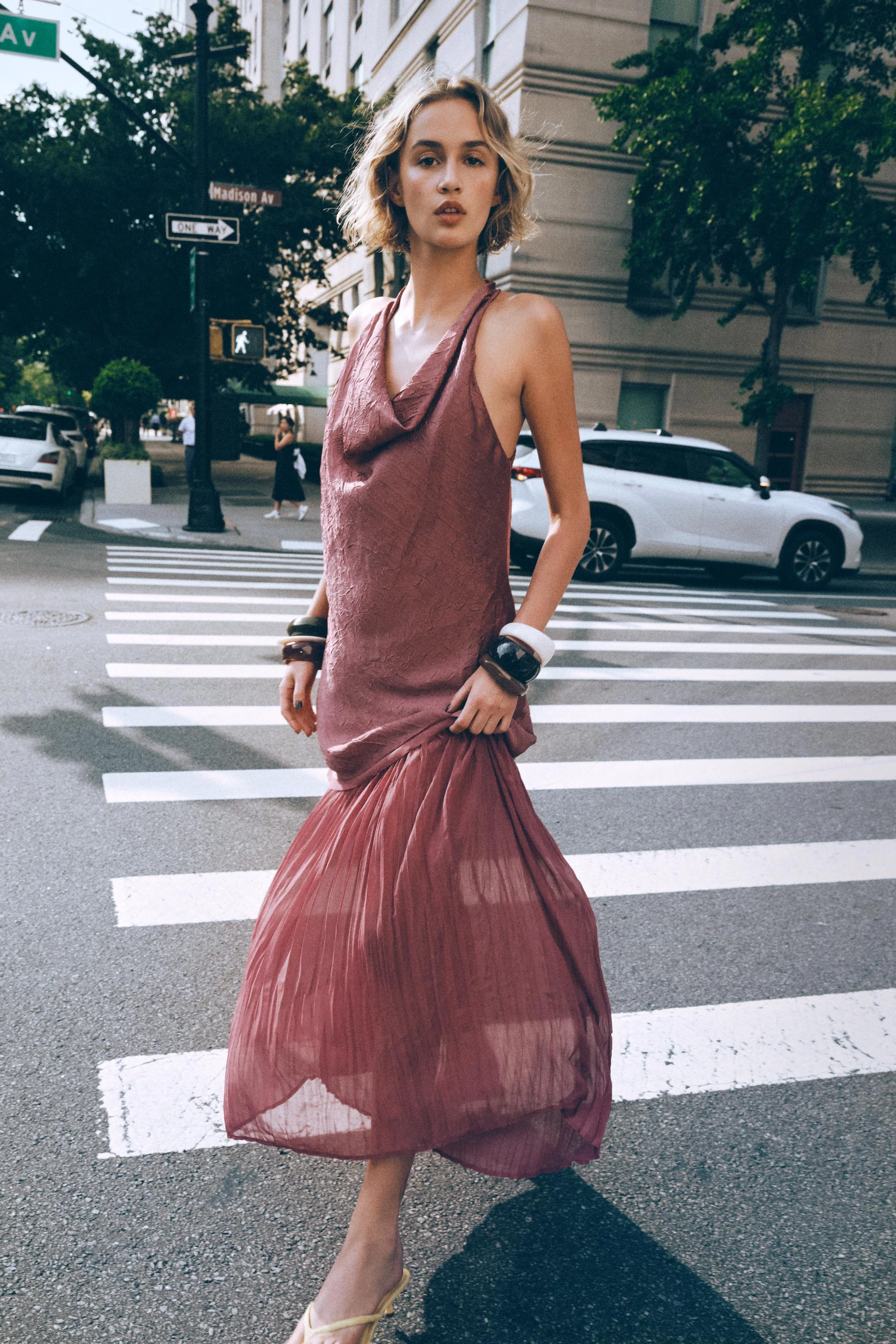 پیراهن میدی طرح دار با یقه هالتر