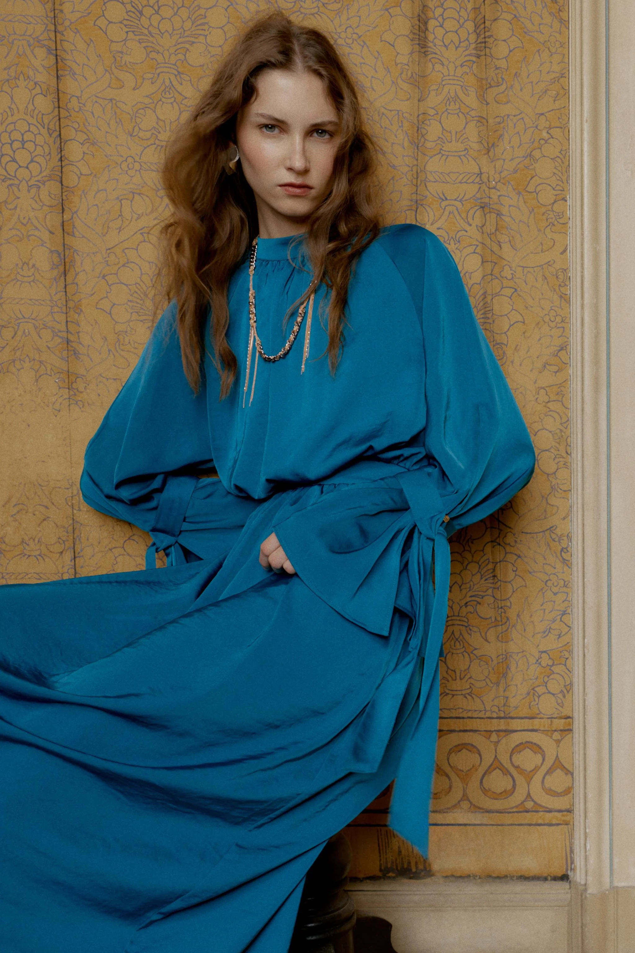 پیراهن میدی ساتن با پاپیون