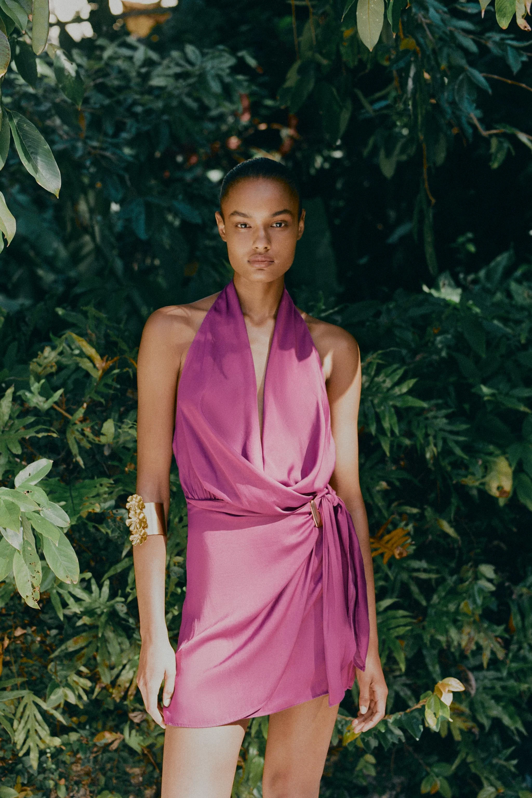 پیراهن کوتاه یقه هالتر با گره