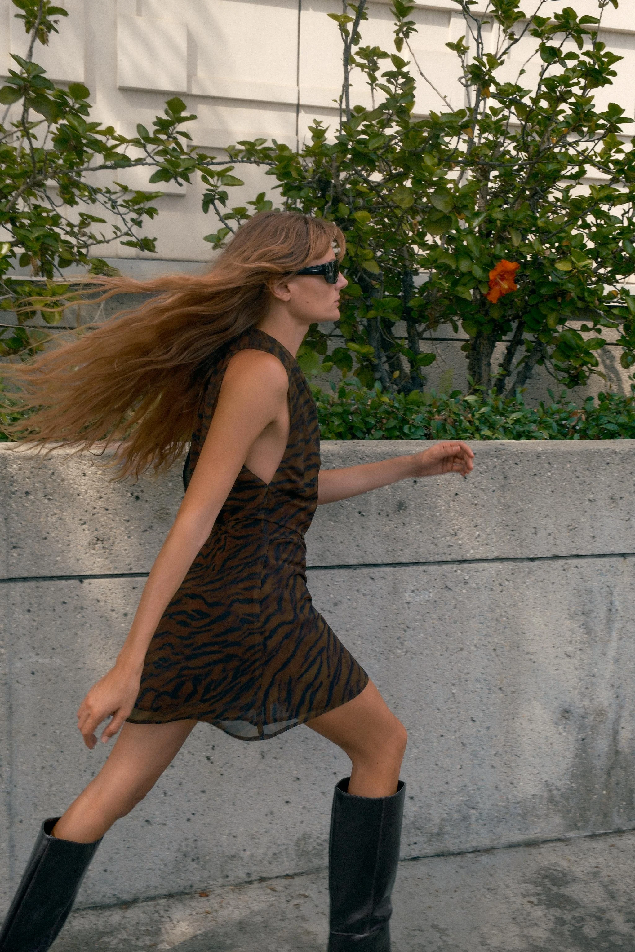 پیراهن کوتاه طرح حیوانات پیراهن کوتاه طرح حیوانات