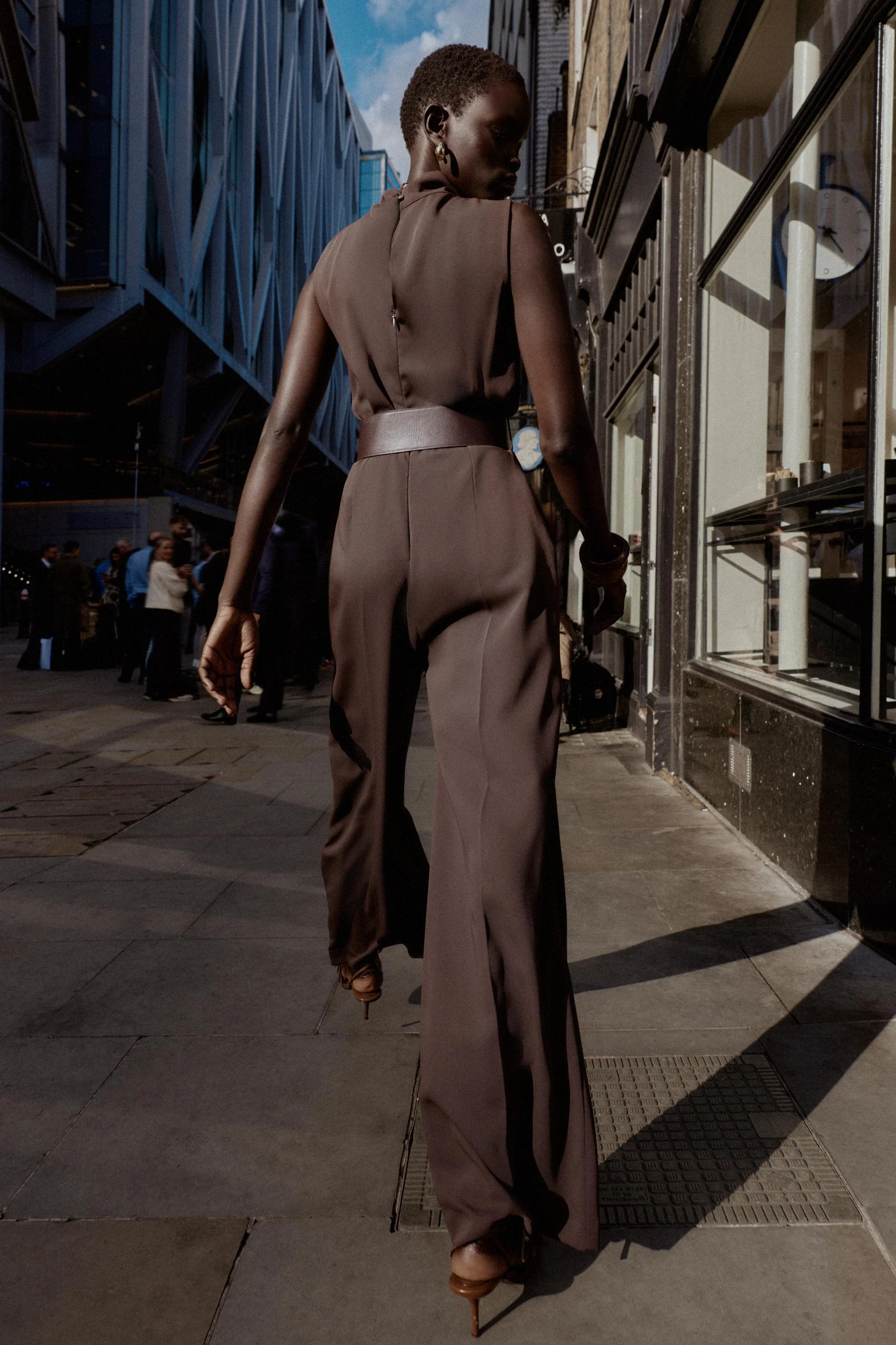 سرهمی بدون آستین با کمربند