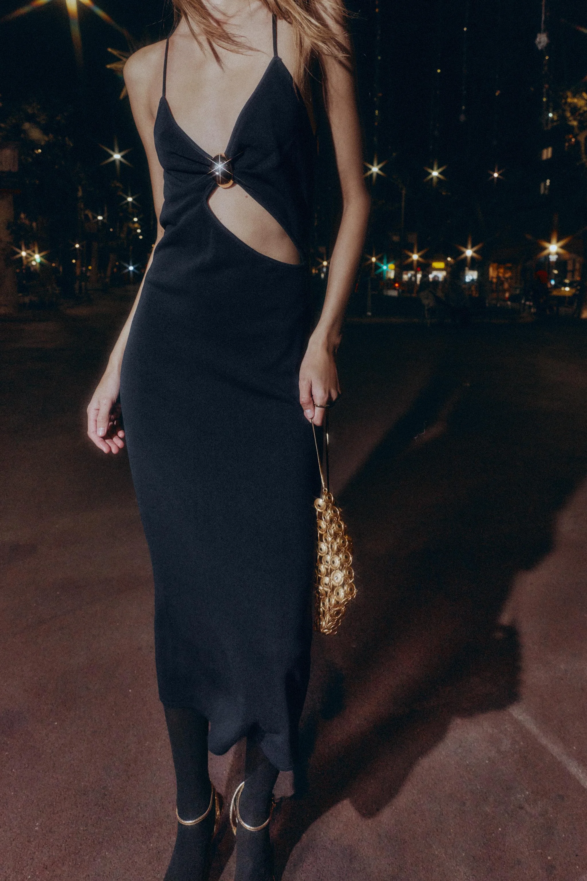 پیراهن بافتنی با جزئیات برش