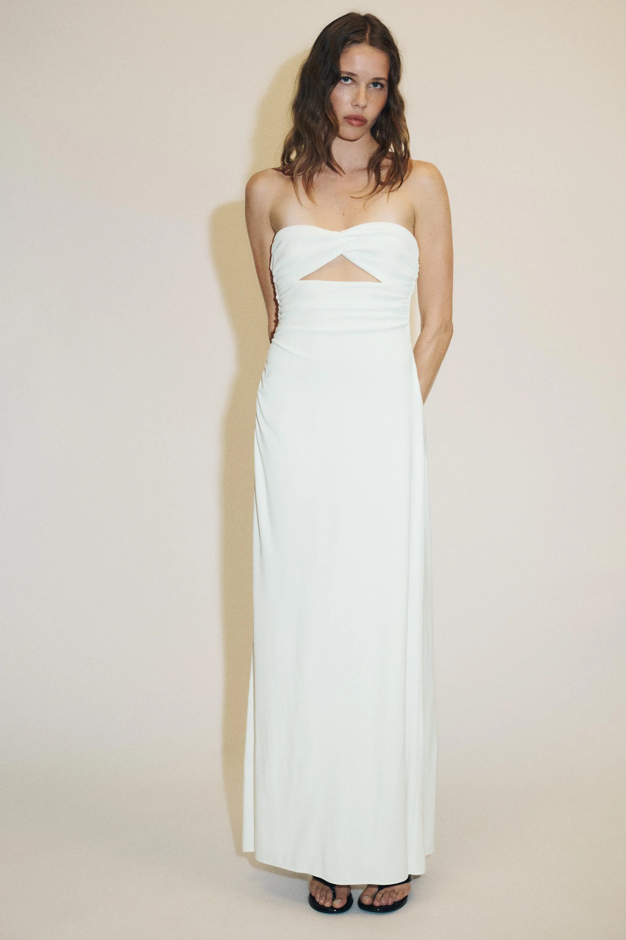 پیراهن بلند با برش باز