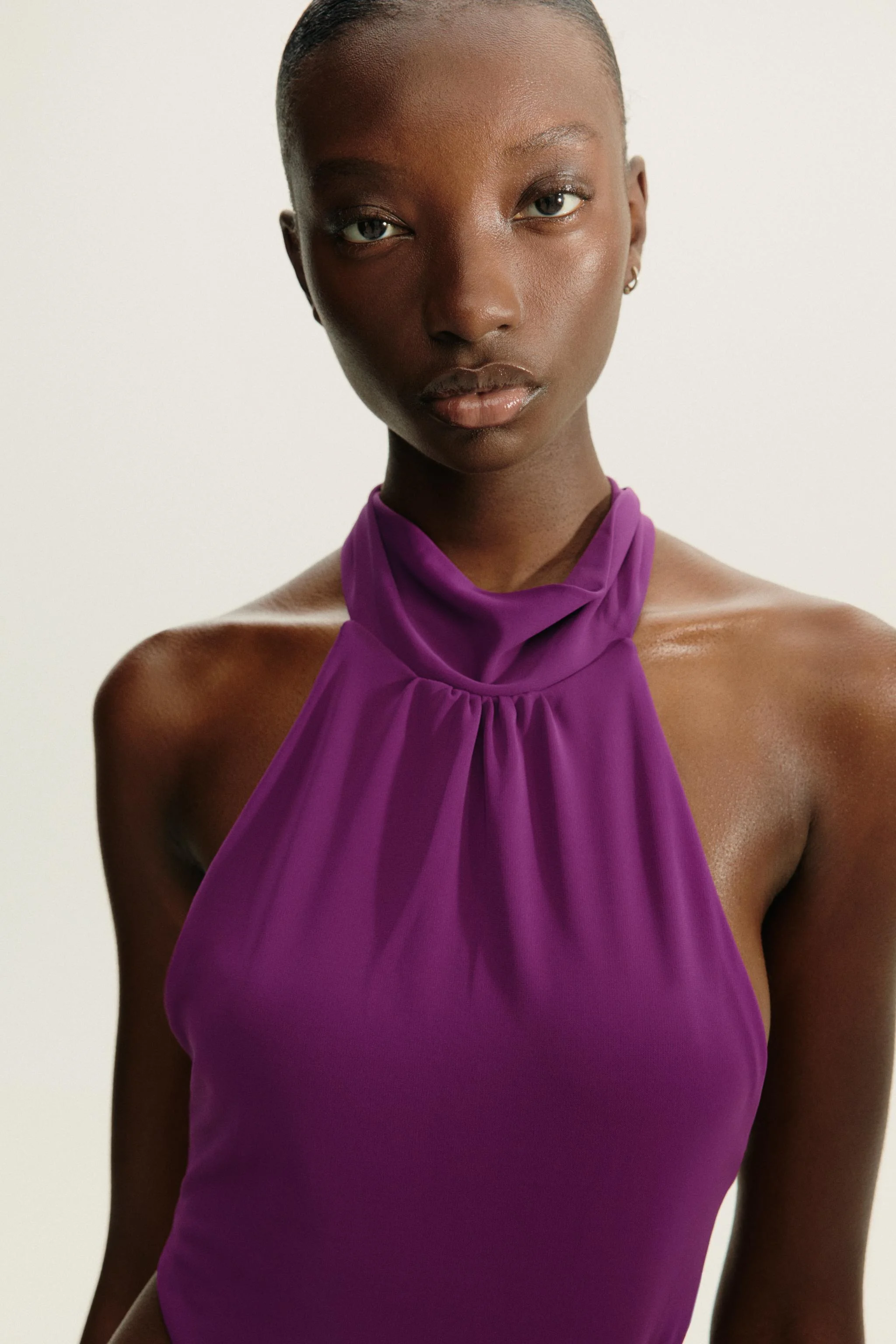 پیراهن بلند یقه هالتر جمع شده