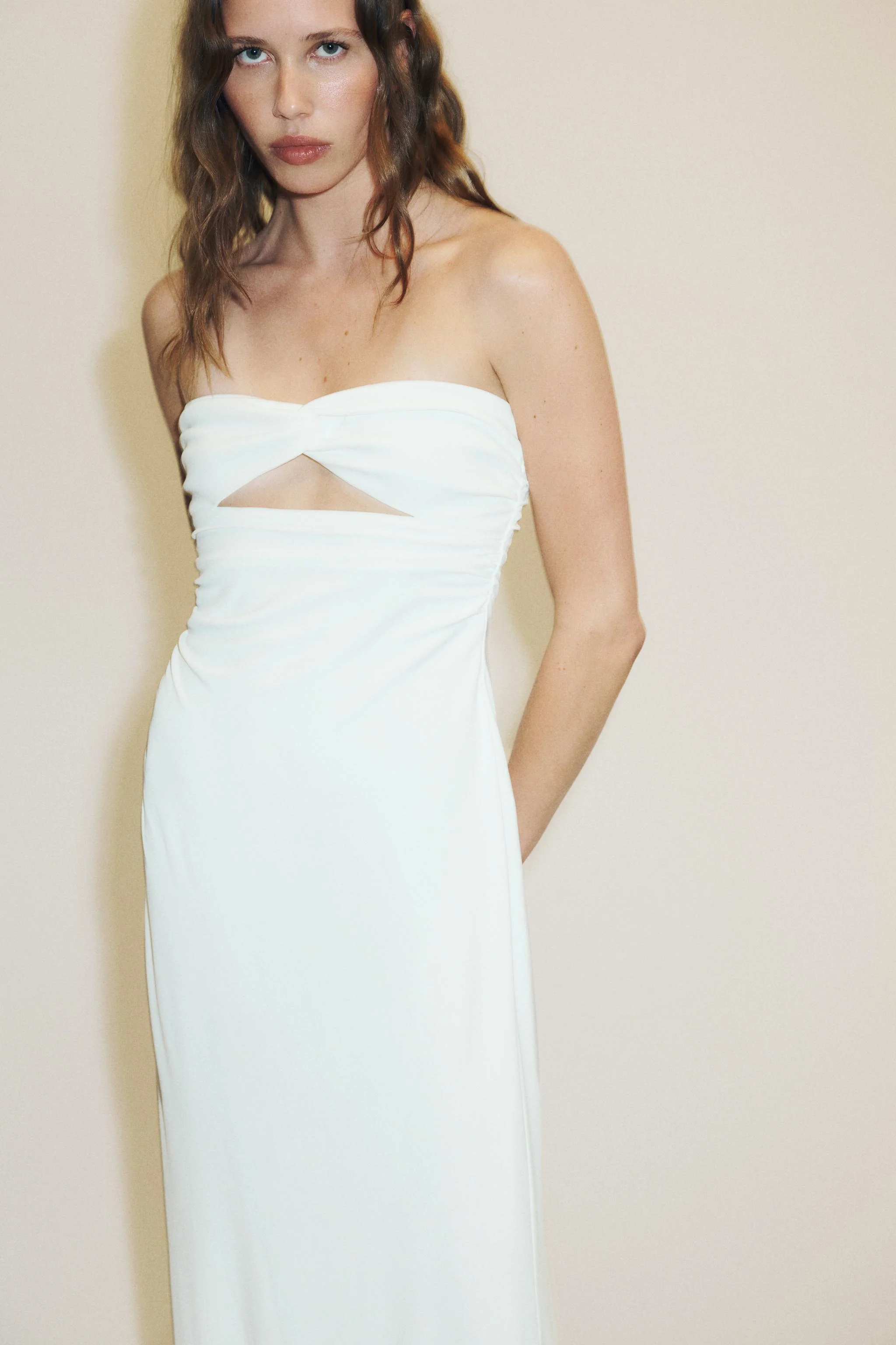 پیراهن بلند با برش باز