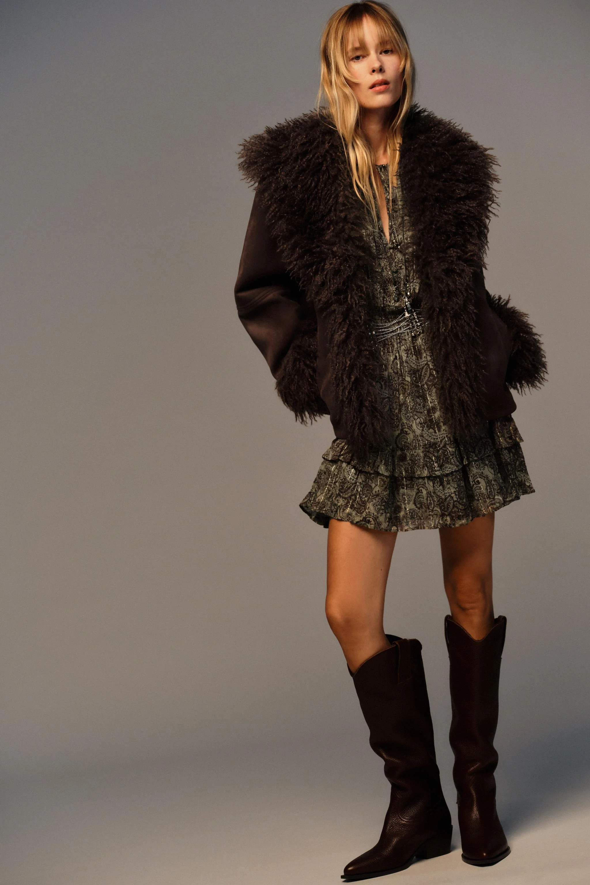 پیراهن کوتاه طرح‌دار با نخ متالیک