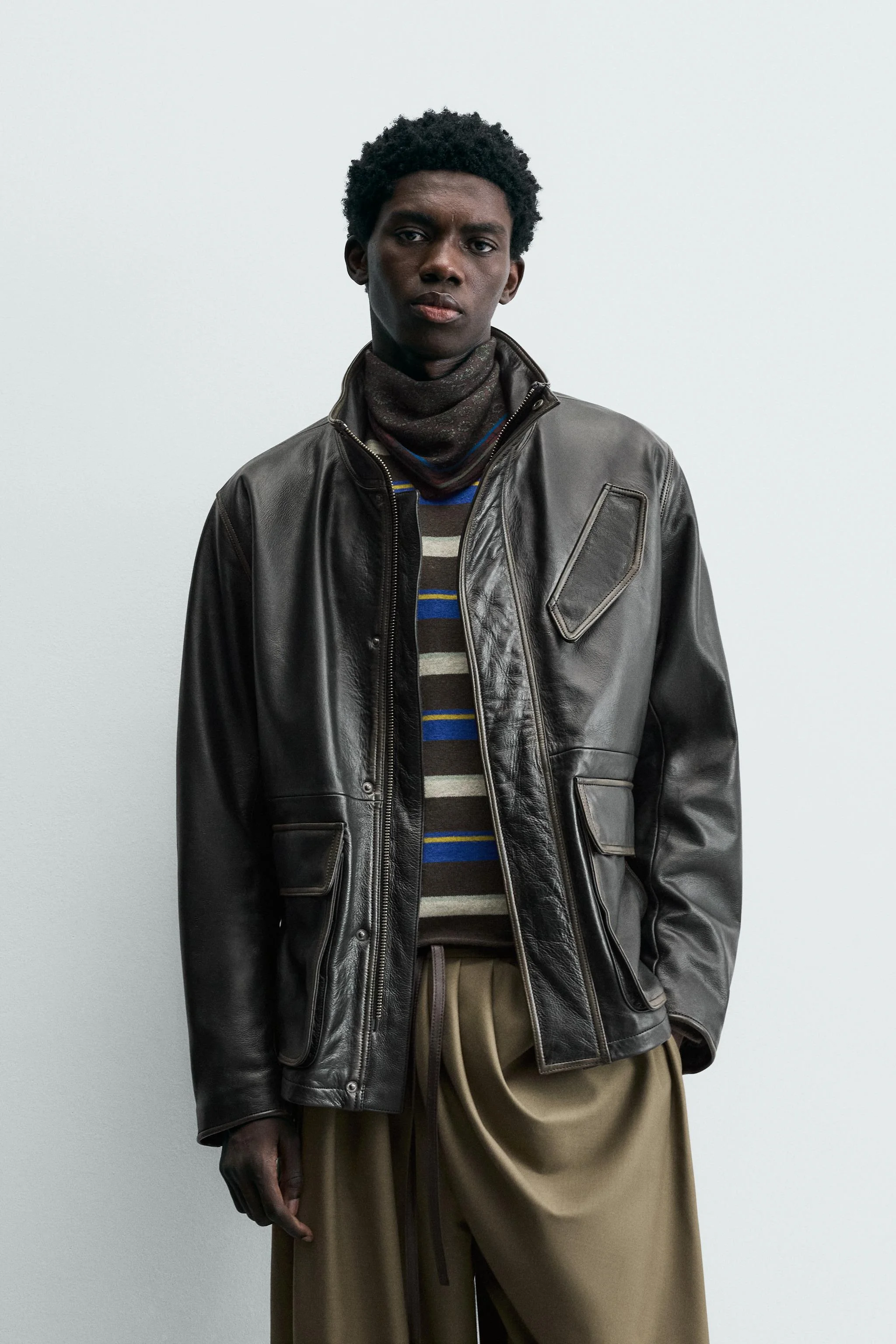 کت چرمی با جیب، نسخه محدود