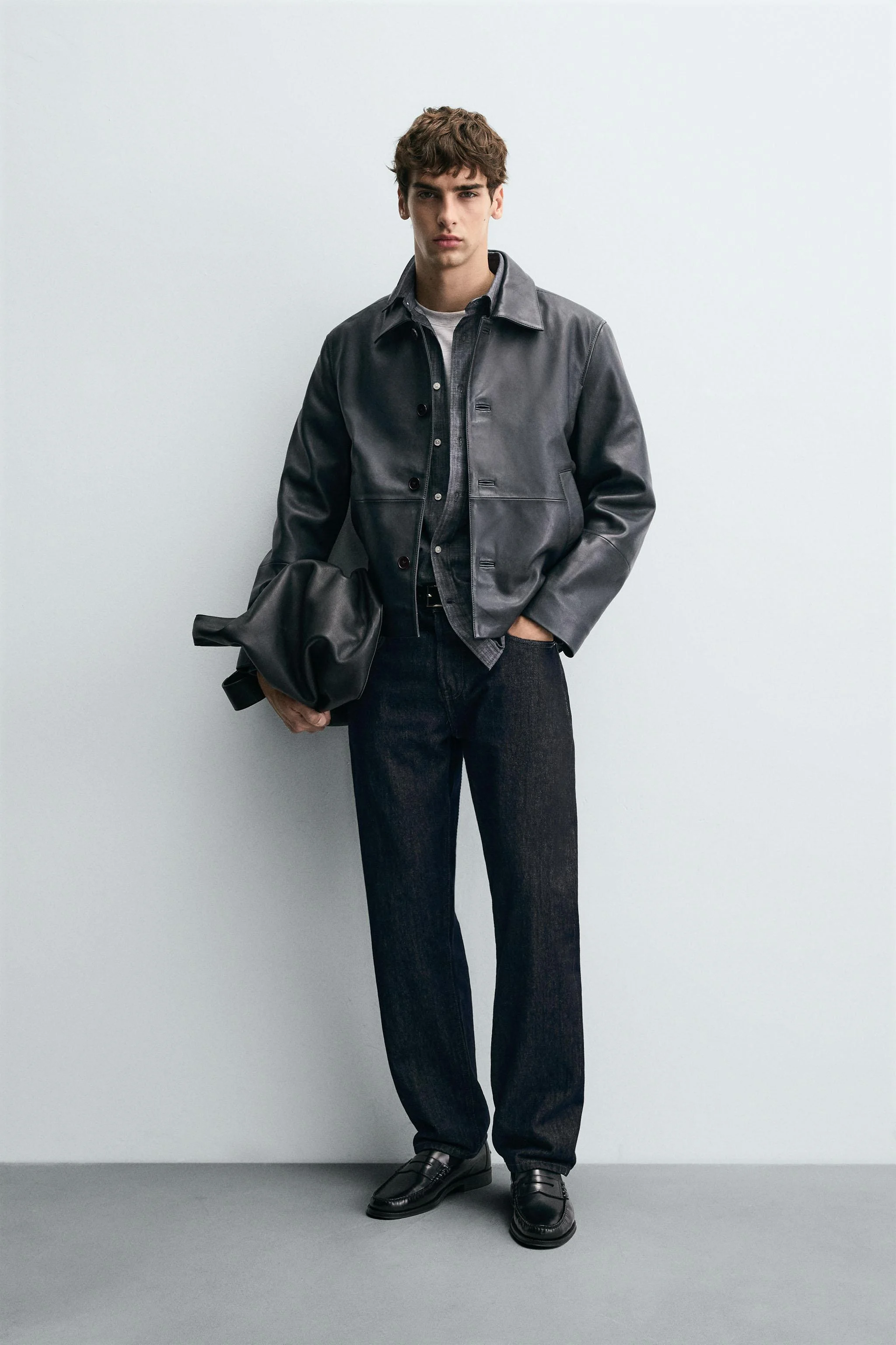 کت چرم مدل جعبه‌ای