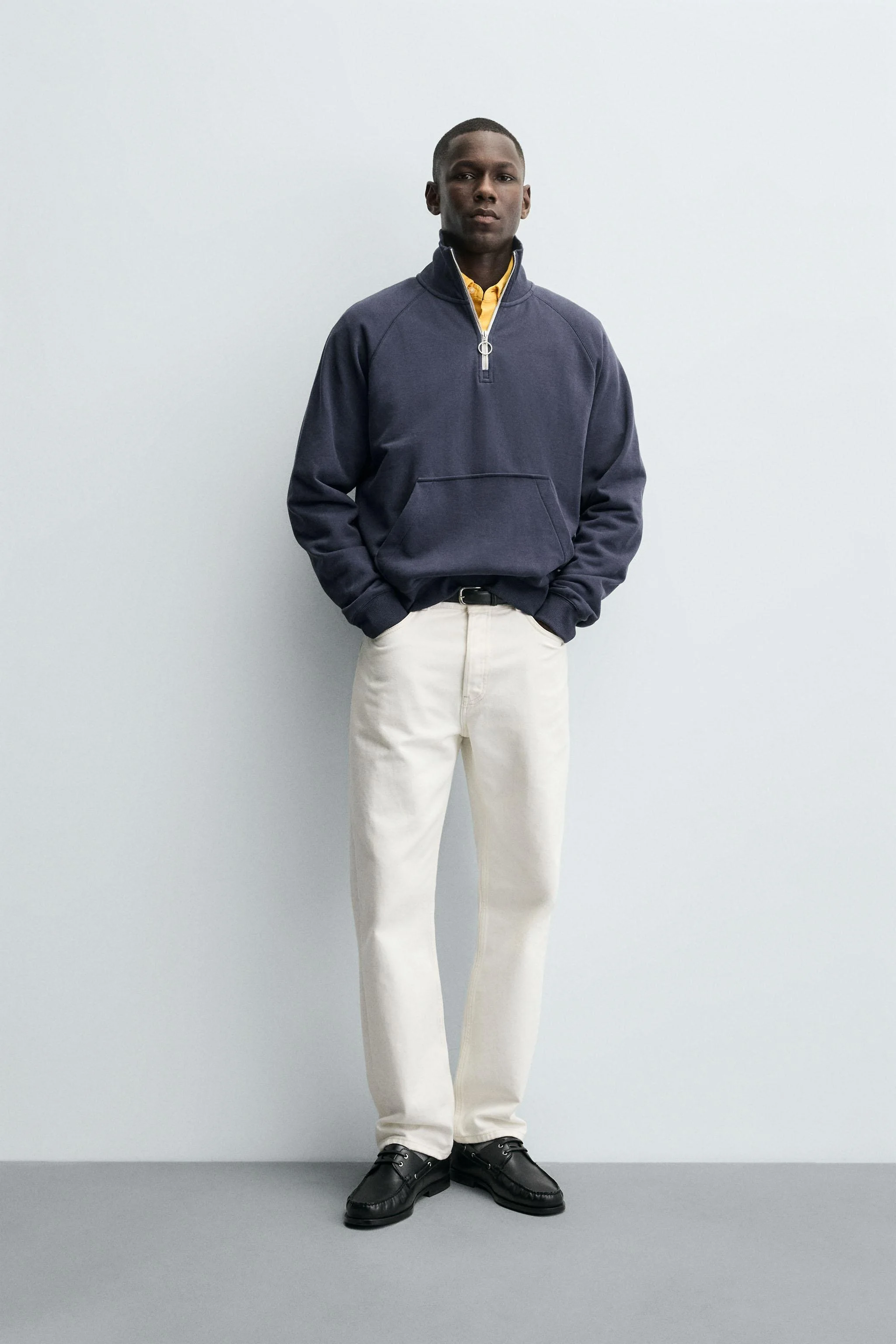 سویشرت یقه ایستاده زیپ‌دار