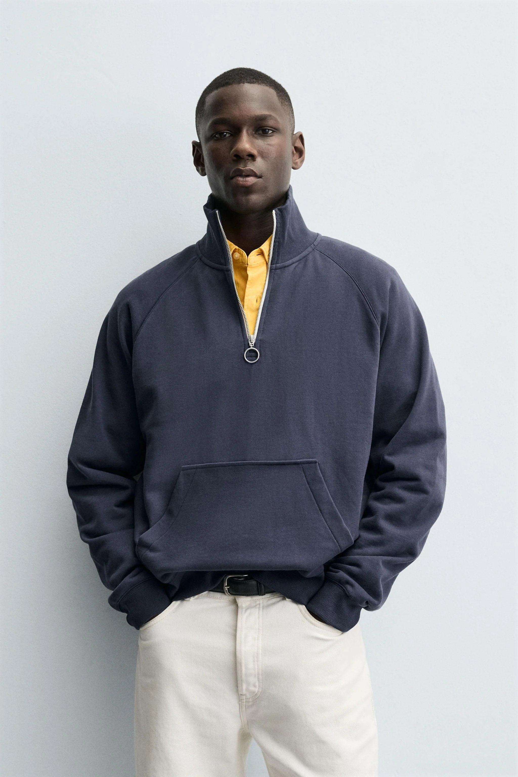 سویشرت یقه ایستاده زیپ‌دار