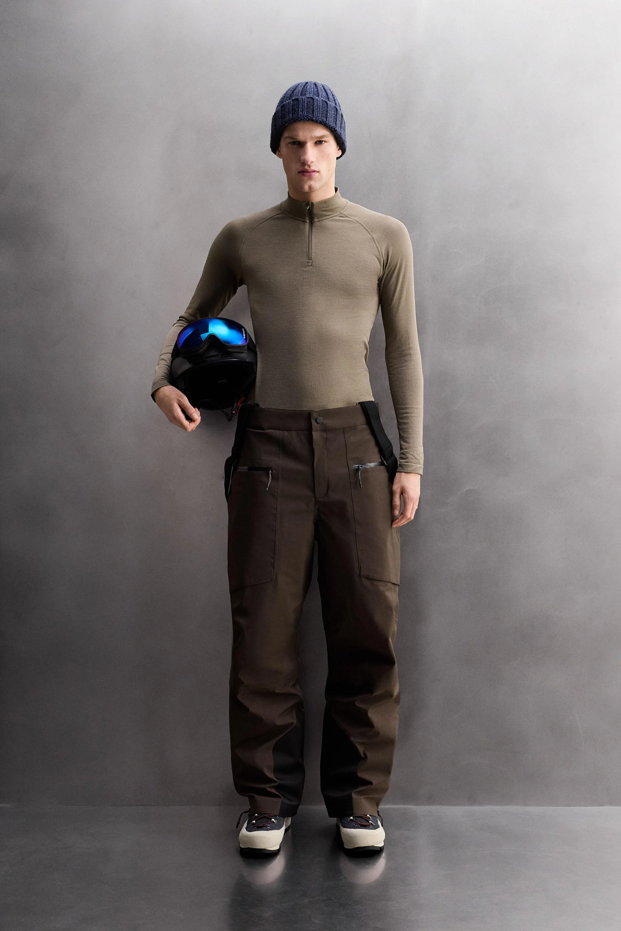 تی‌شرت ورزشی زیپ‌دار