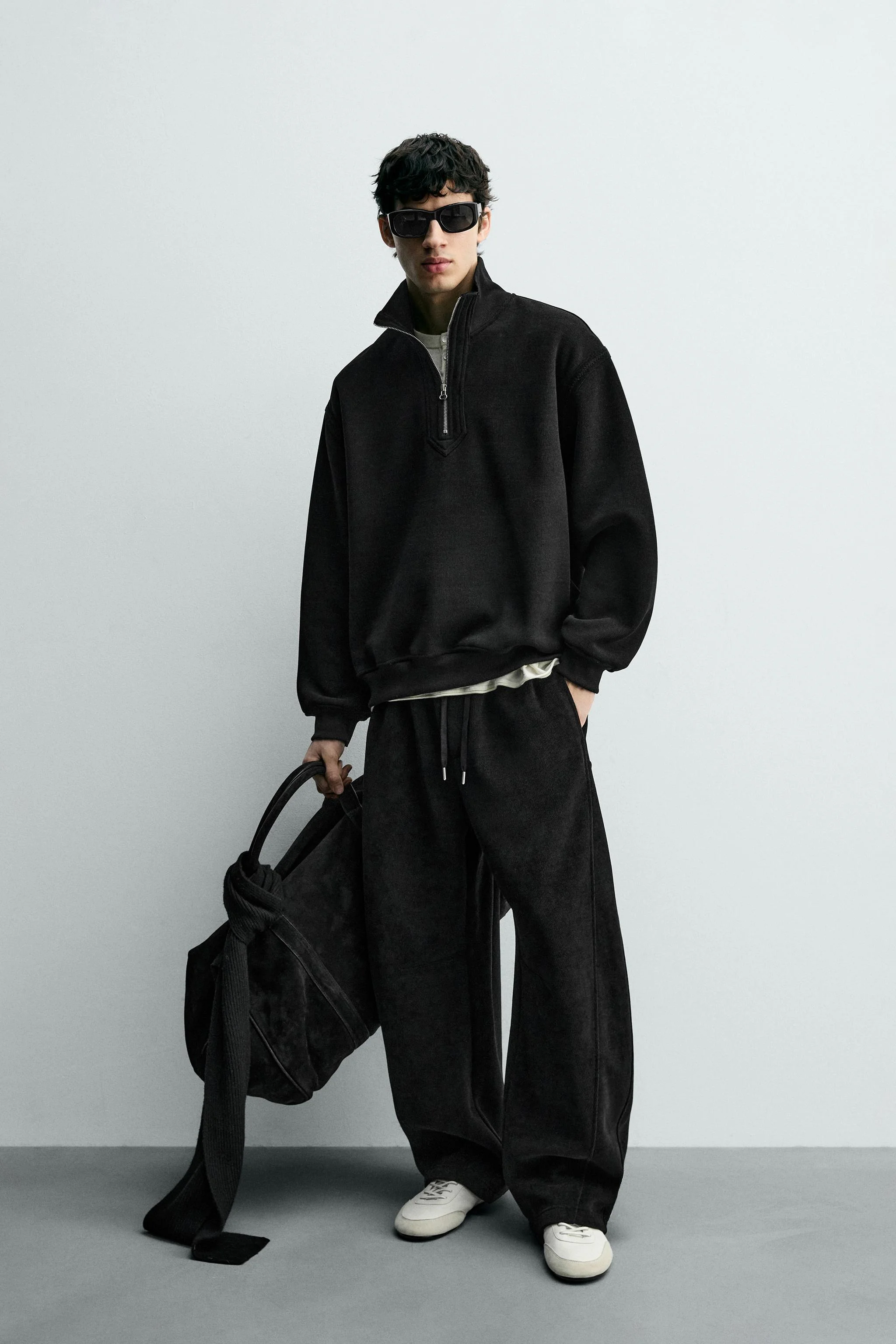 سویشرت کبریتی با زیپ یک‌چهارم