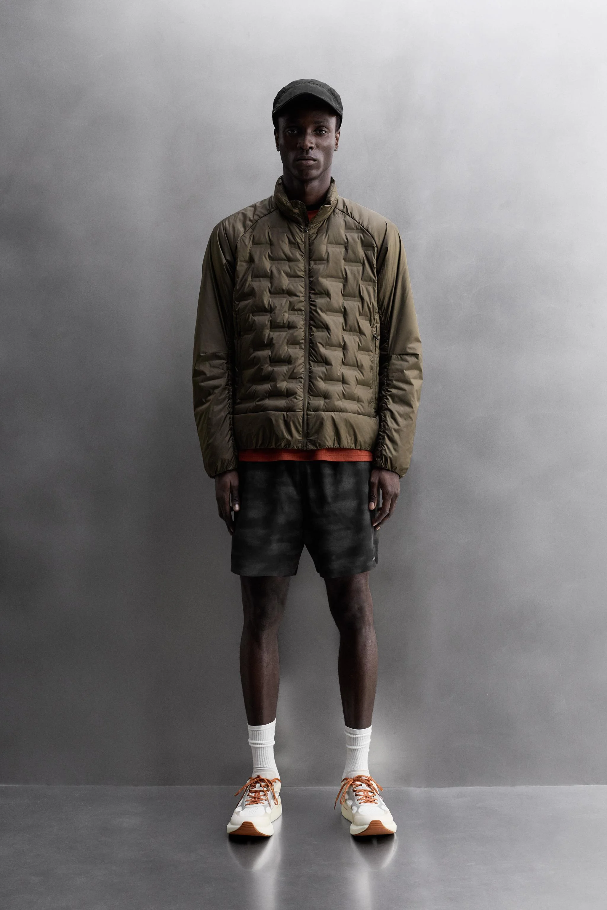 کاپشن پافر ورزشی با ترکیب پارچه