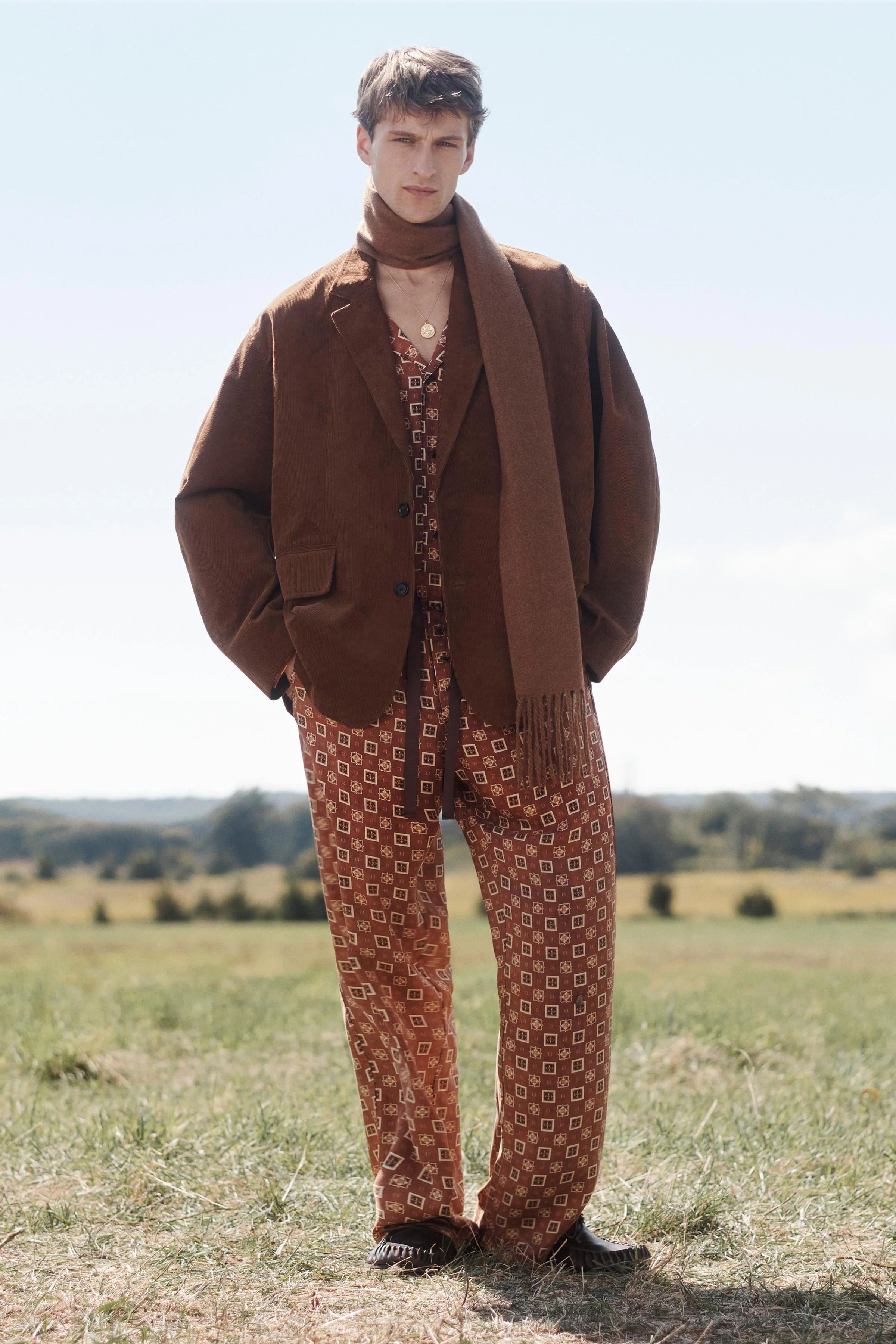 شلوار طرح دار ابریشمی ۱۰۰٪ نسخه محدود شلوار طرح دار ابریشمی ۱۰۰٪ نسخه محدود