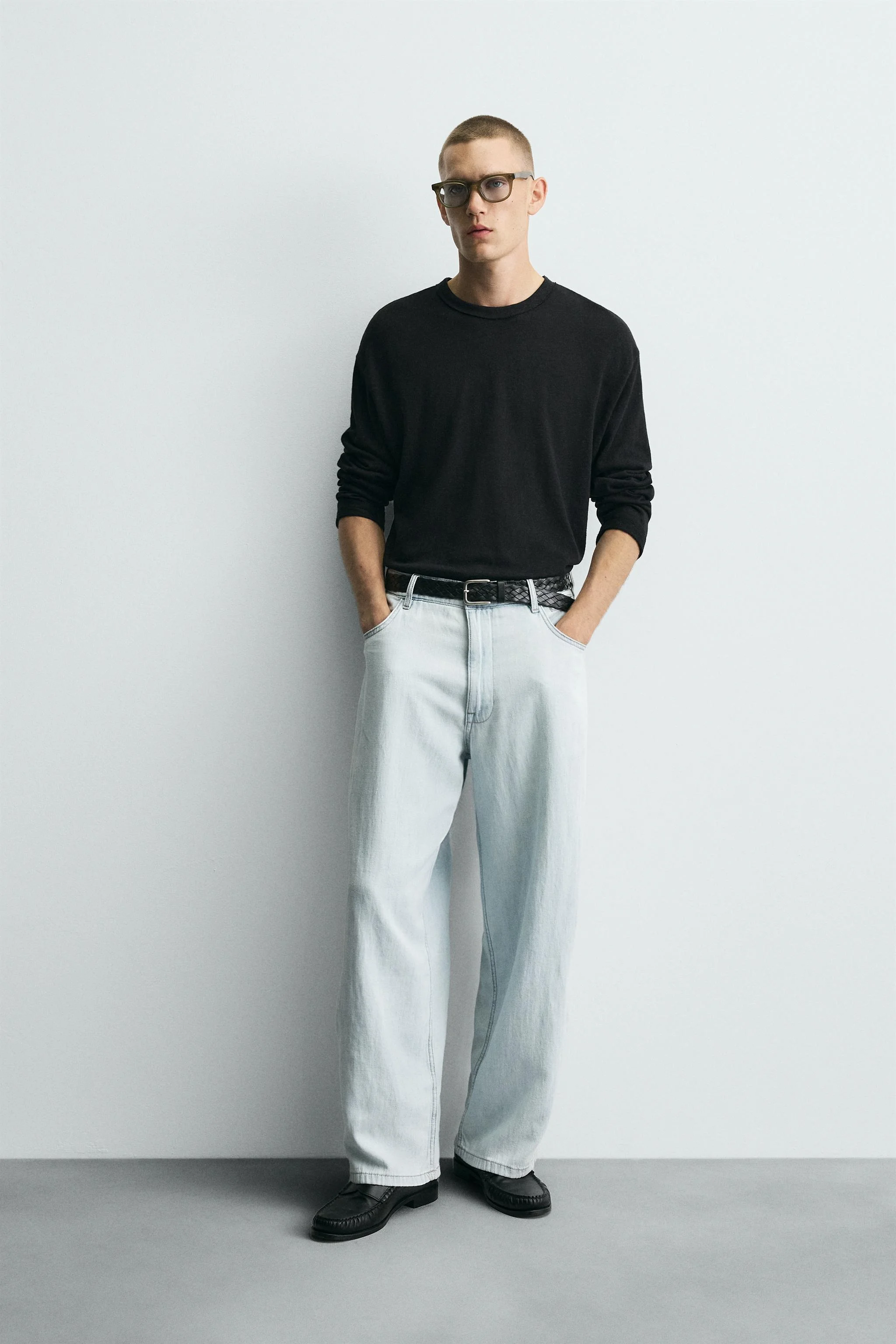 شلوار جین پاچه گشاد و سبک شلوار جین پاچه گشاد و سبک