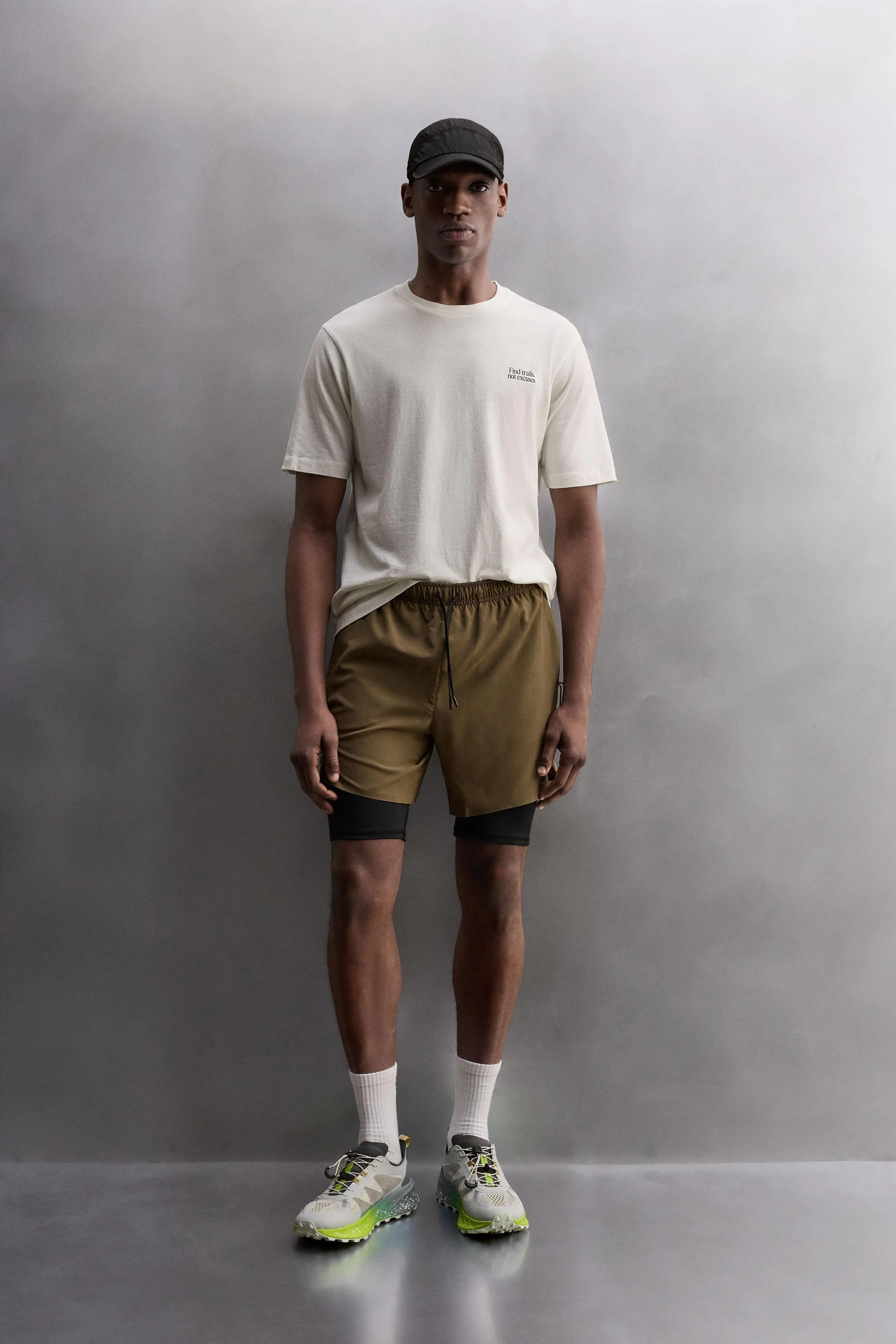 تی شرت با طرح گرافیکی تی شرت با طرح گرافیکی