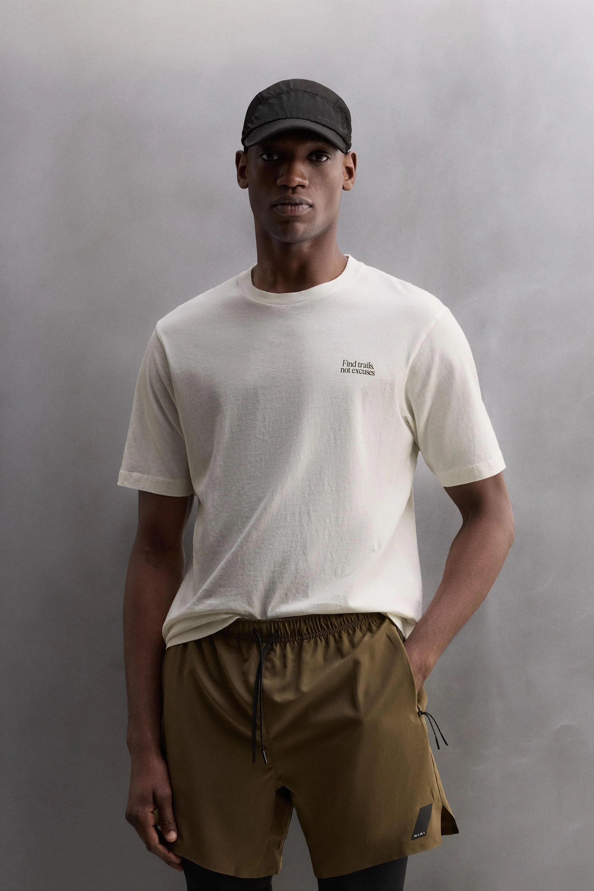 تی شرت با طرح گرافیکی تی شرت با طرح گرافیکی