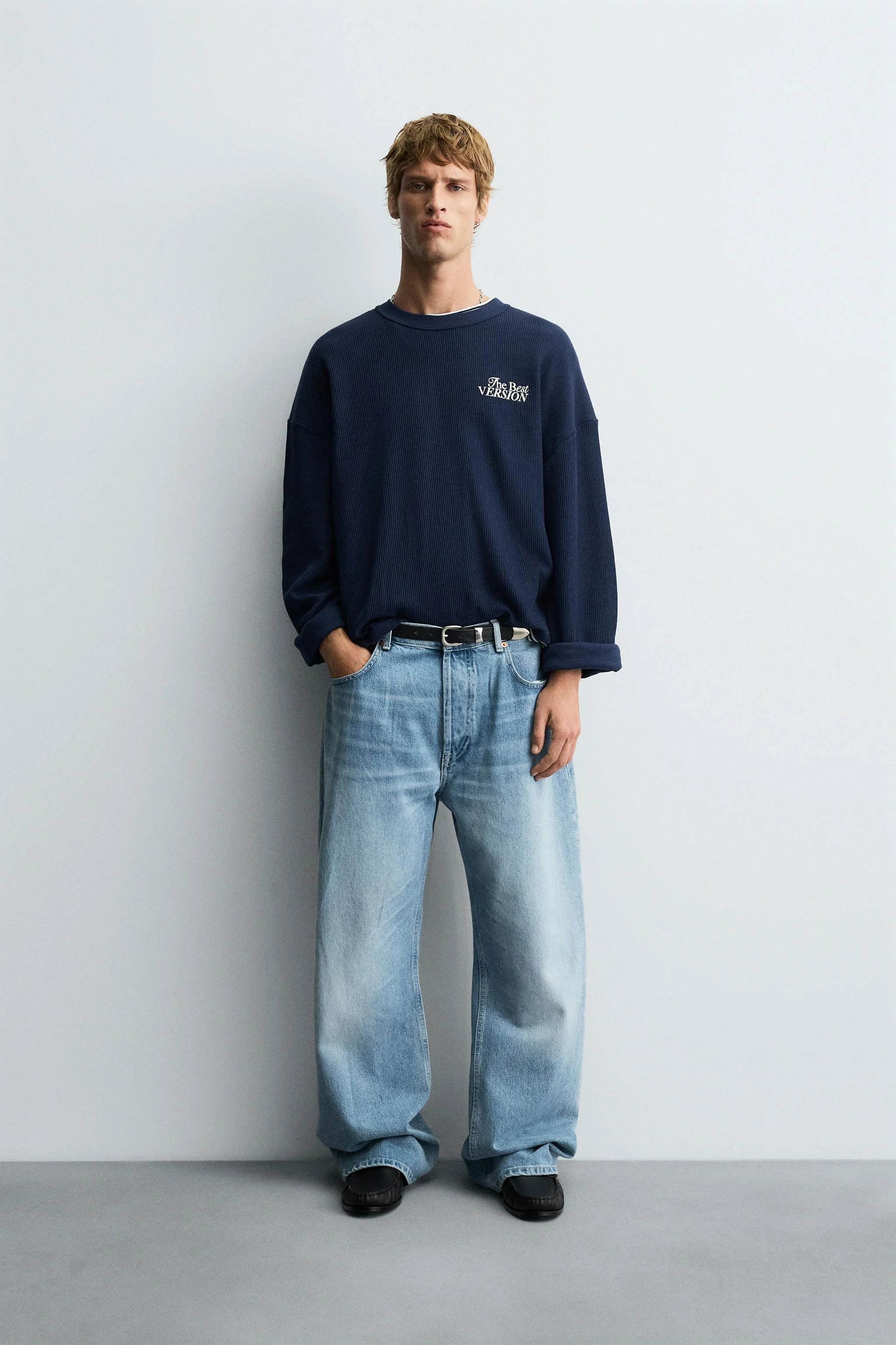 سویشرت طرح دار با نوشته