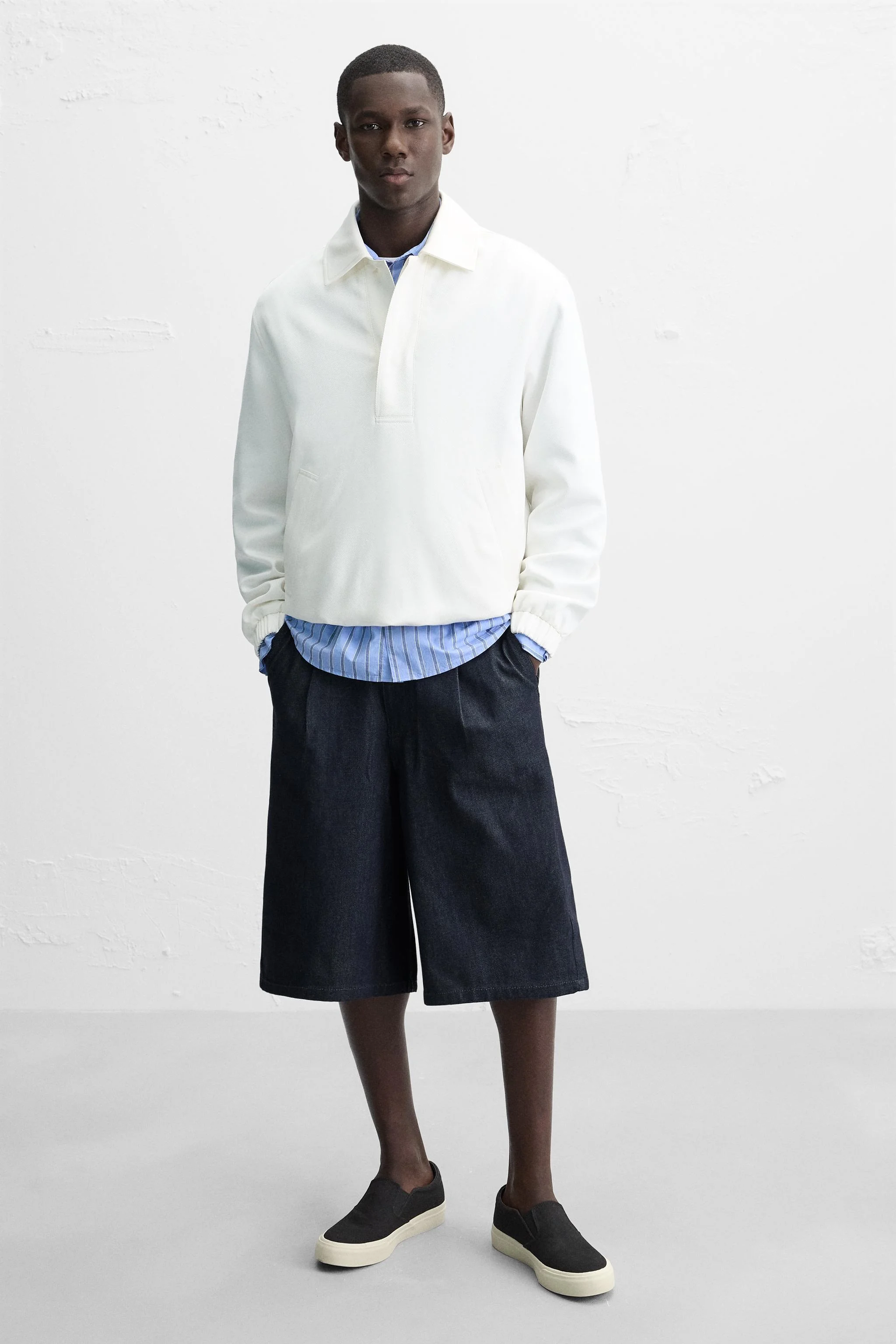 کفش ورزشی پارچه ای بدون بند