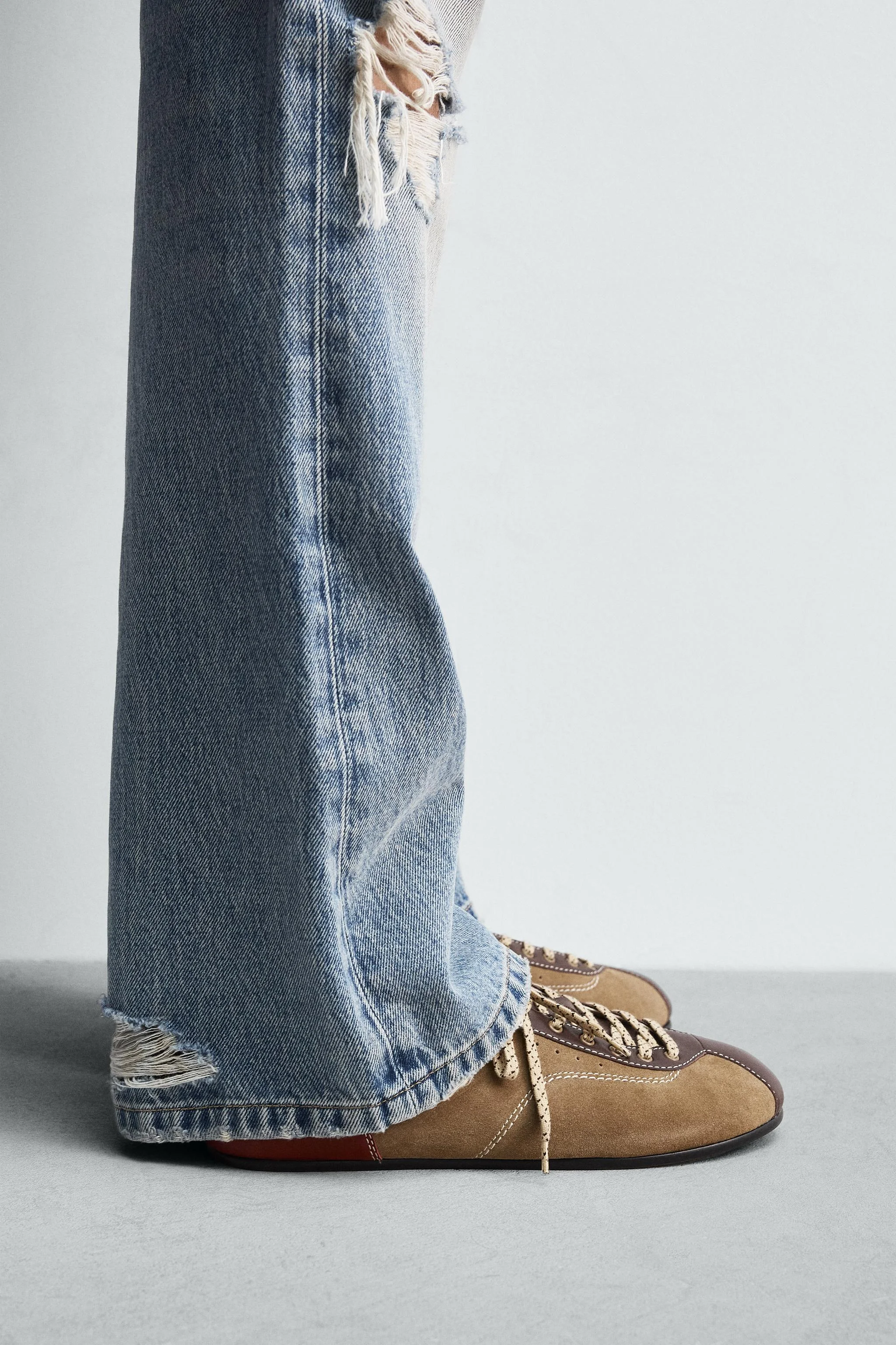 کفش ورزشی چرمی هری لمبرت برای زارا ایکس دیزنی