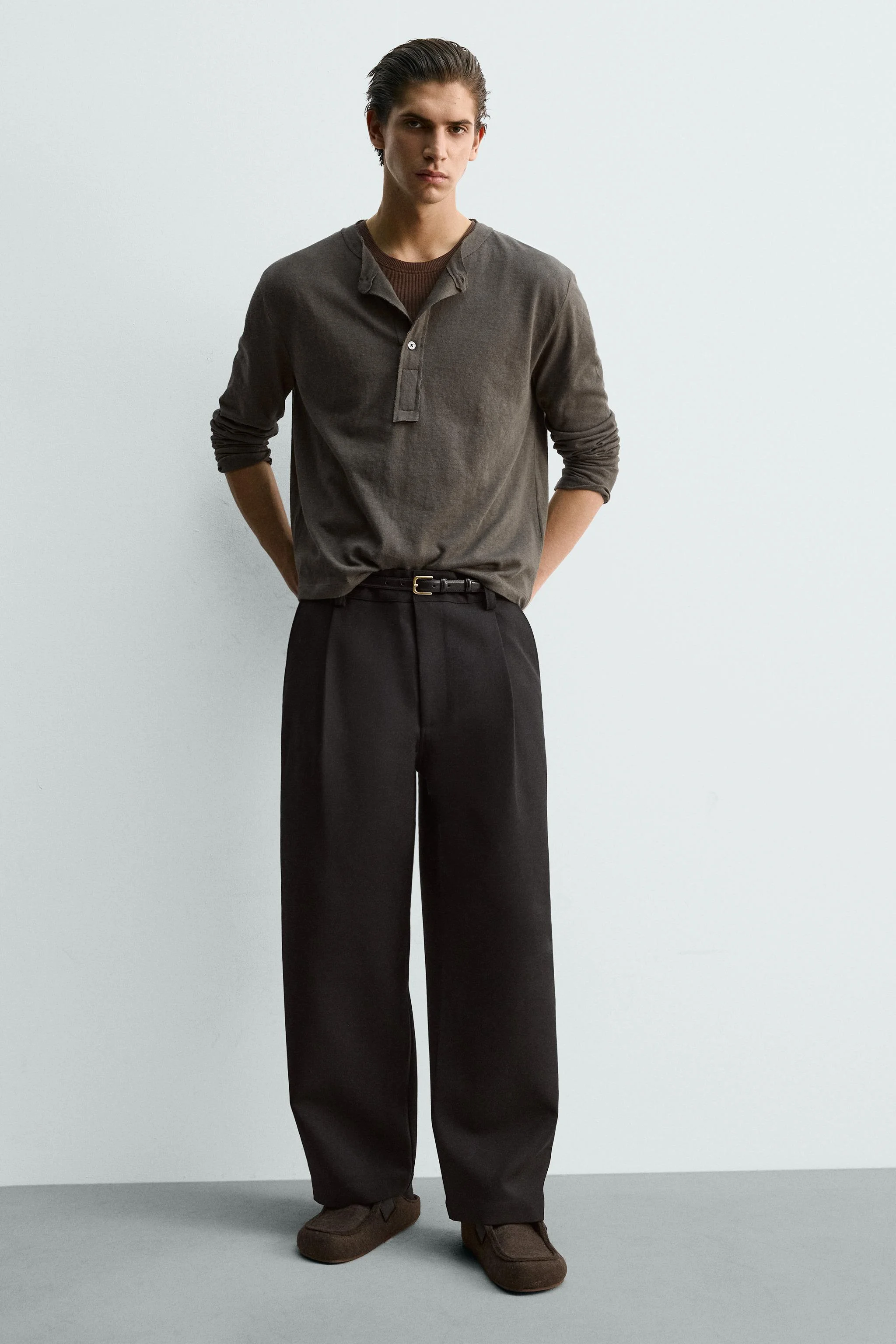 کفش های چوبی سگک دار