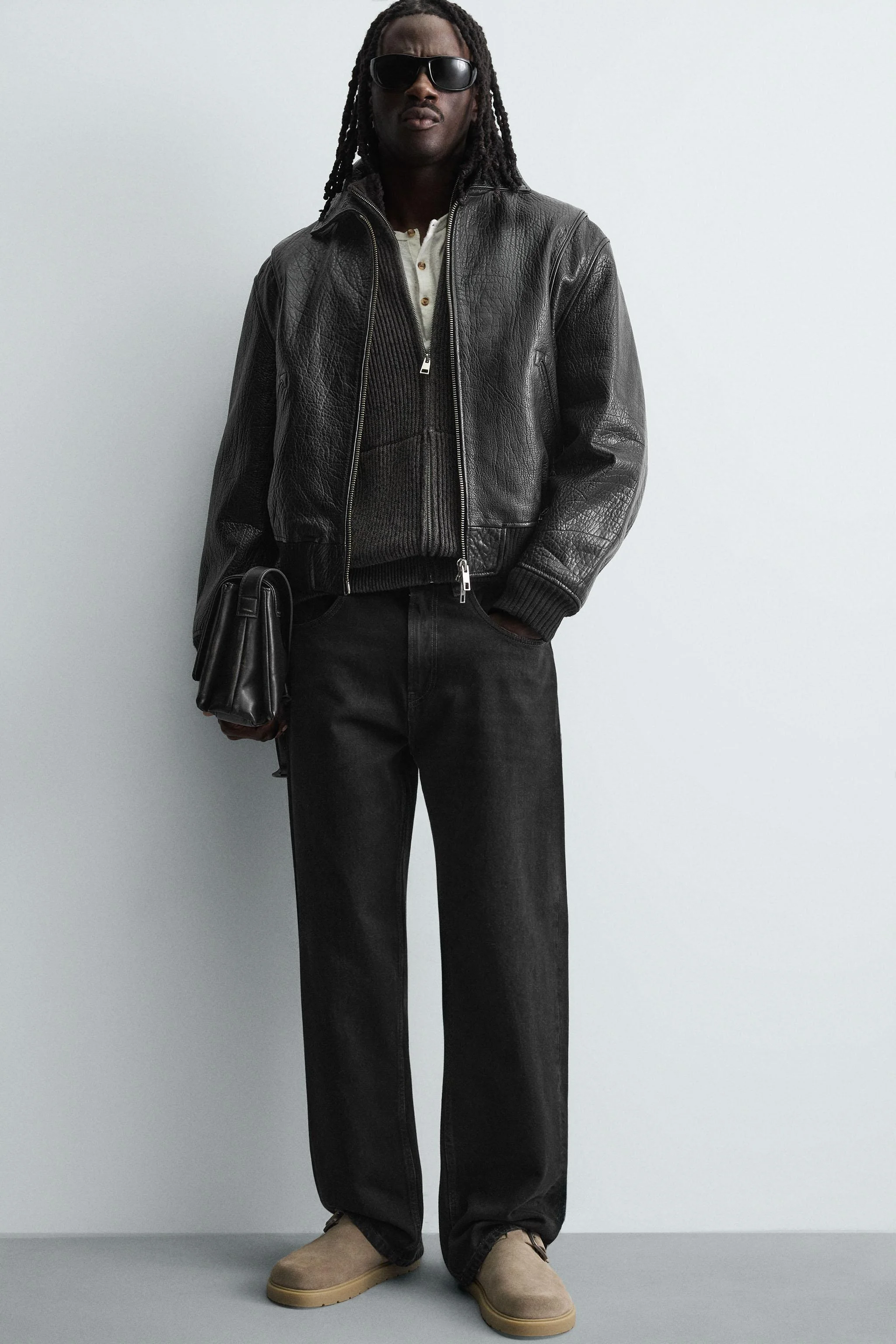 کفش های چوبی سگک دار چرمی کفش های چوبی سگک دار چرمی