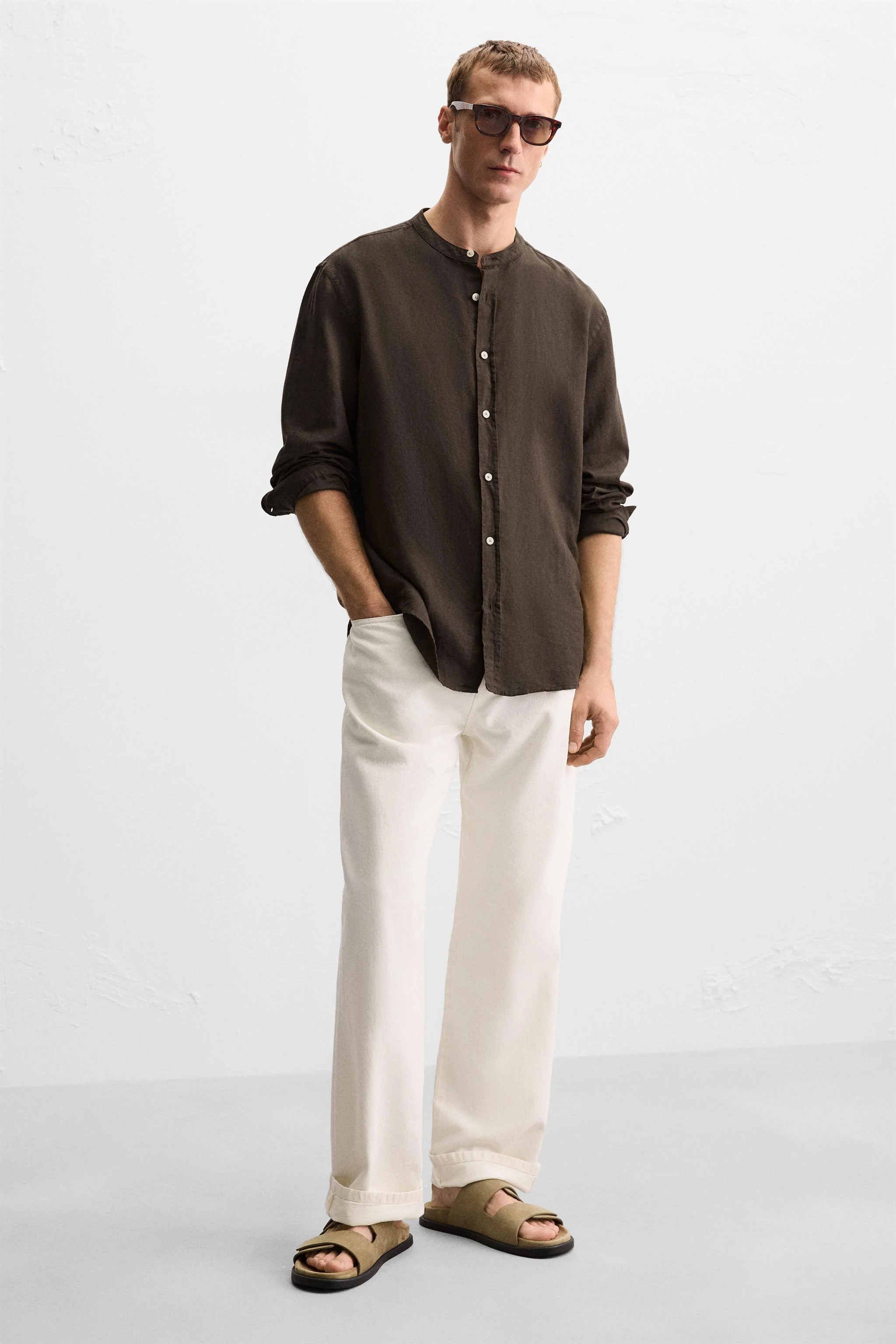 صندل چرمی با دو بند