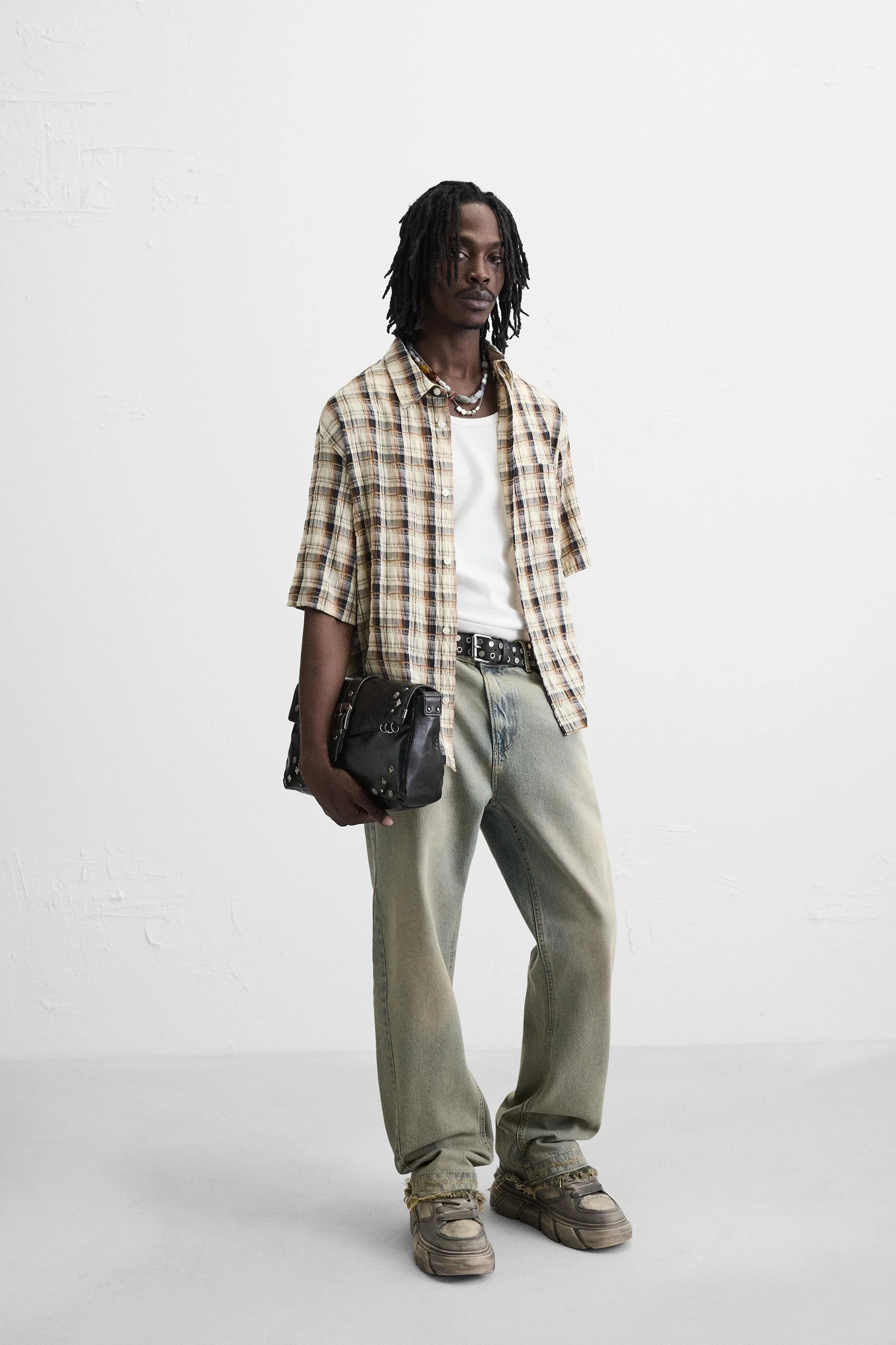 کفش ورزشی زیره ضخیم