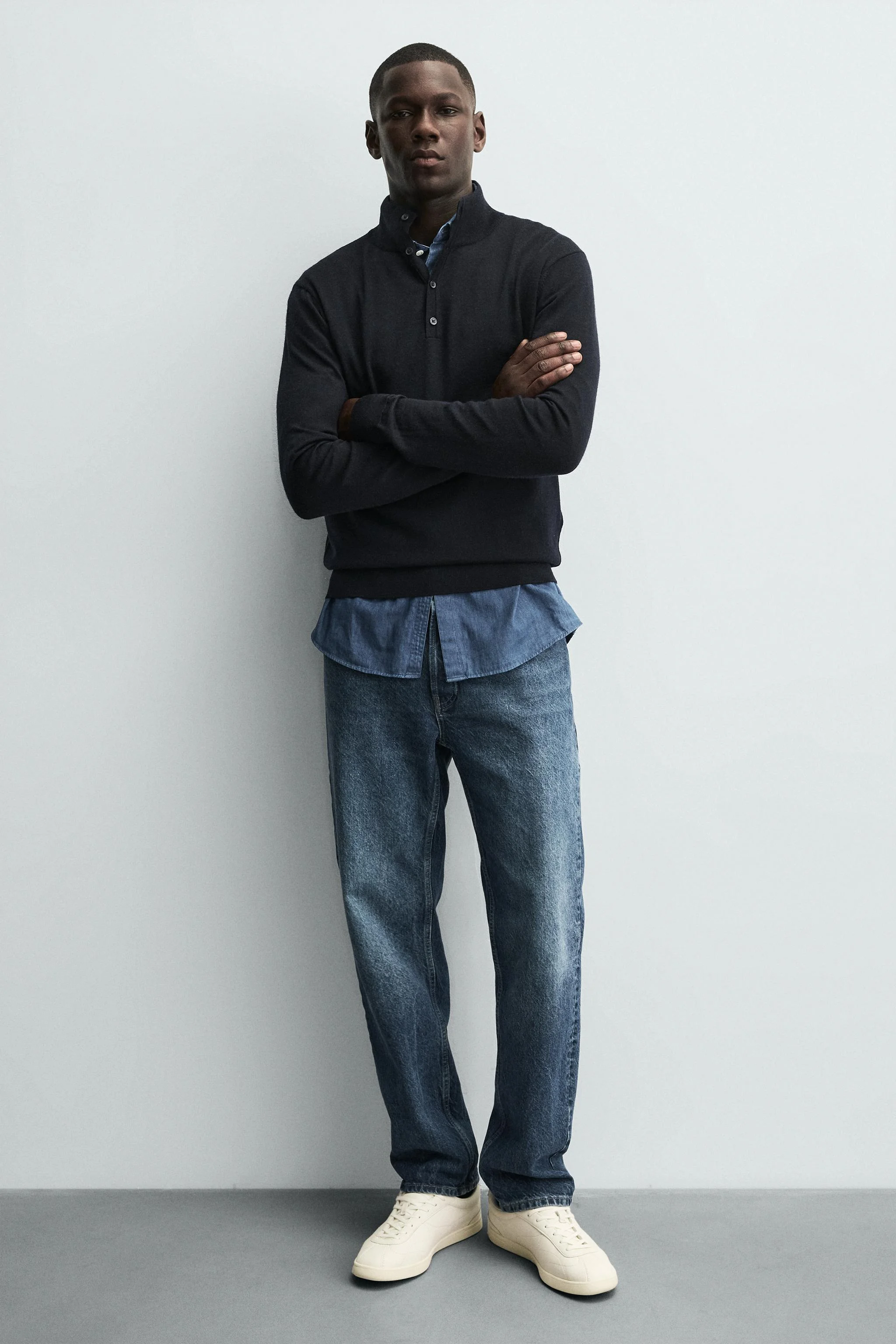 کفش ورزشی چرمی کفش ورزشی چرمی