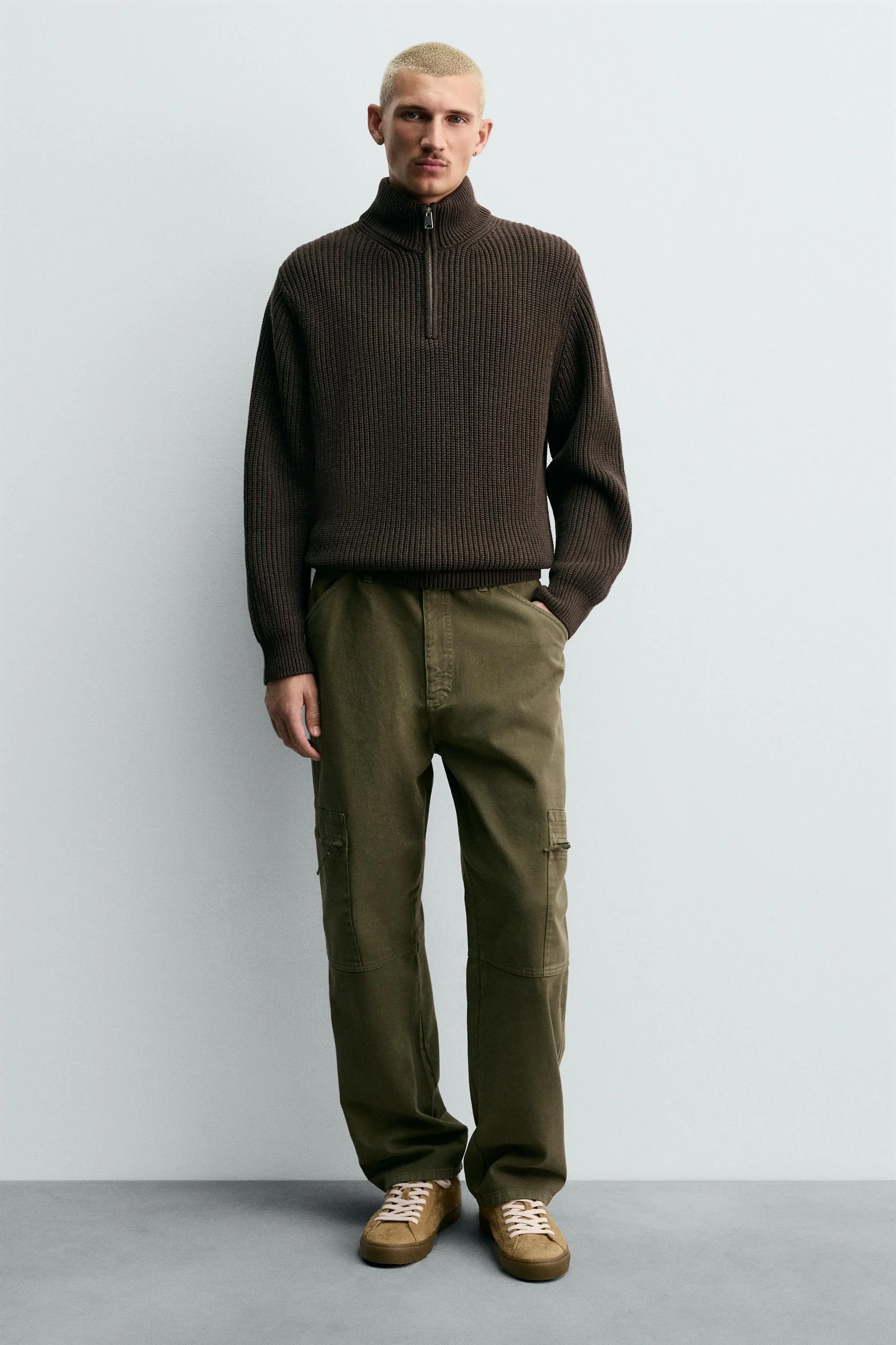 کفش ورزشی چرمی