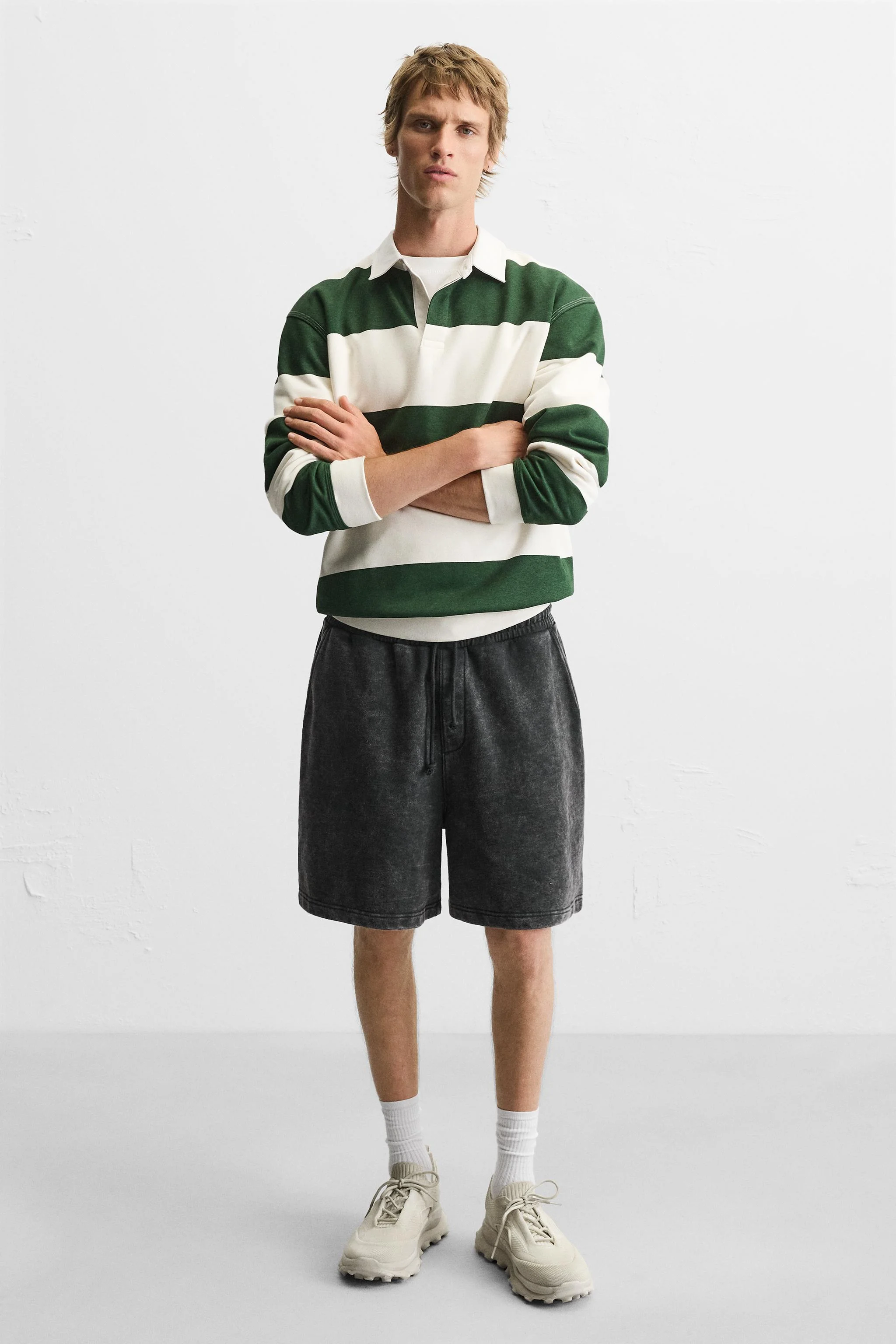 کفش ورزشی بافتنی ضخیم