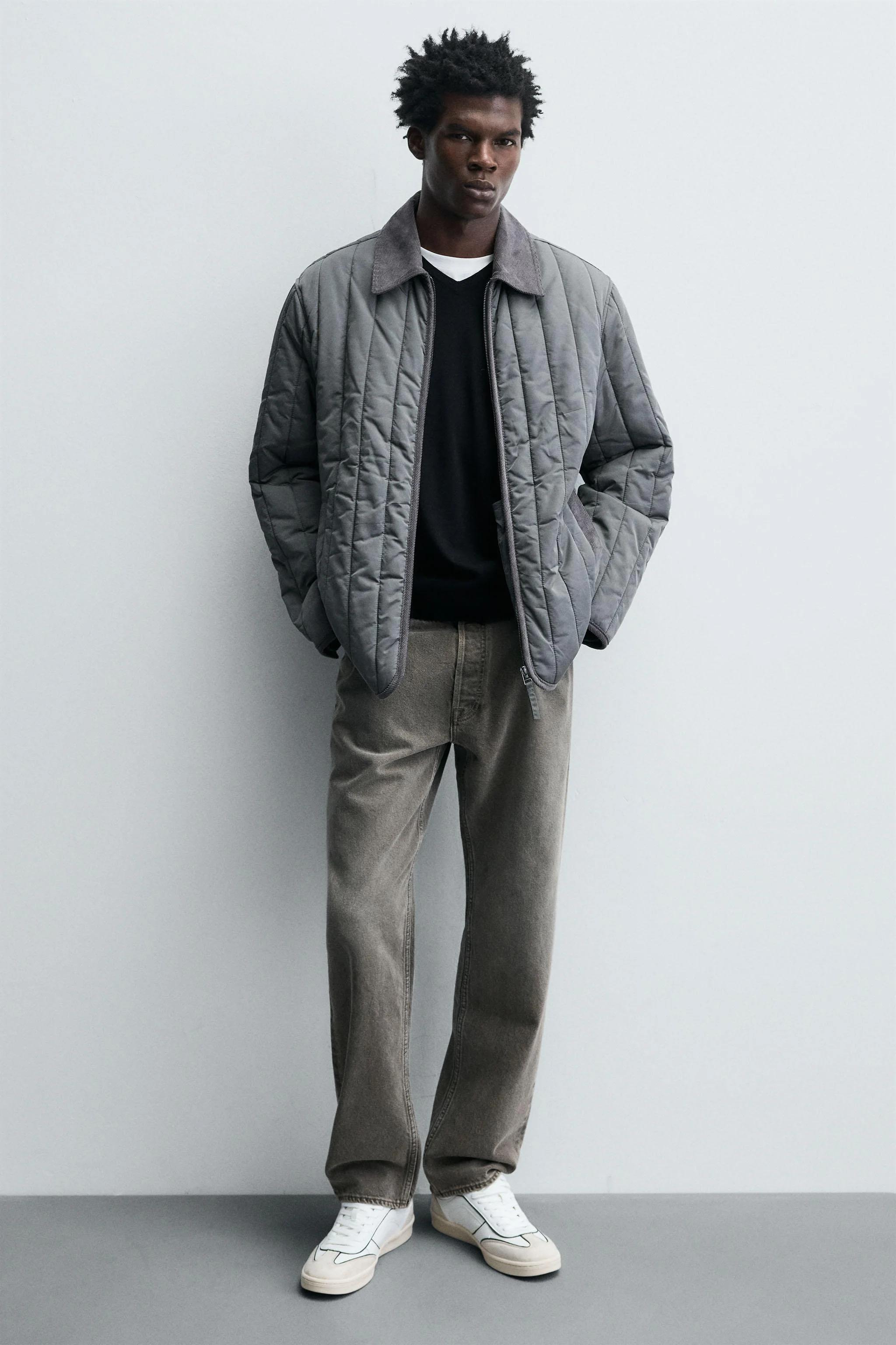 کفش ورزشی با زیره متضاد